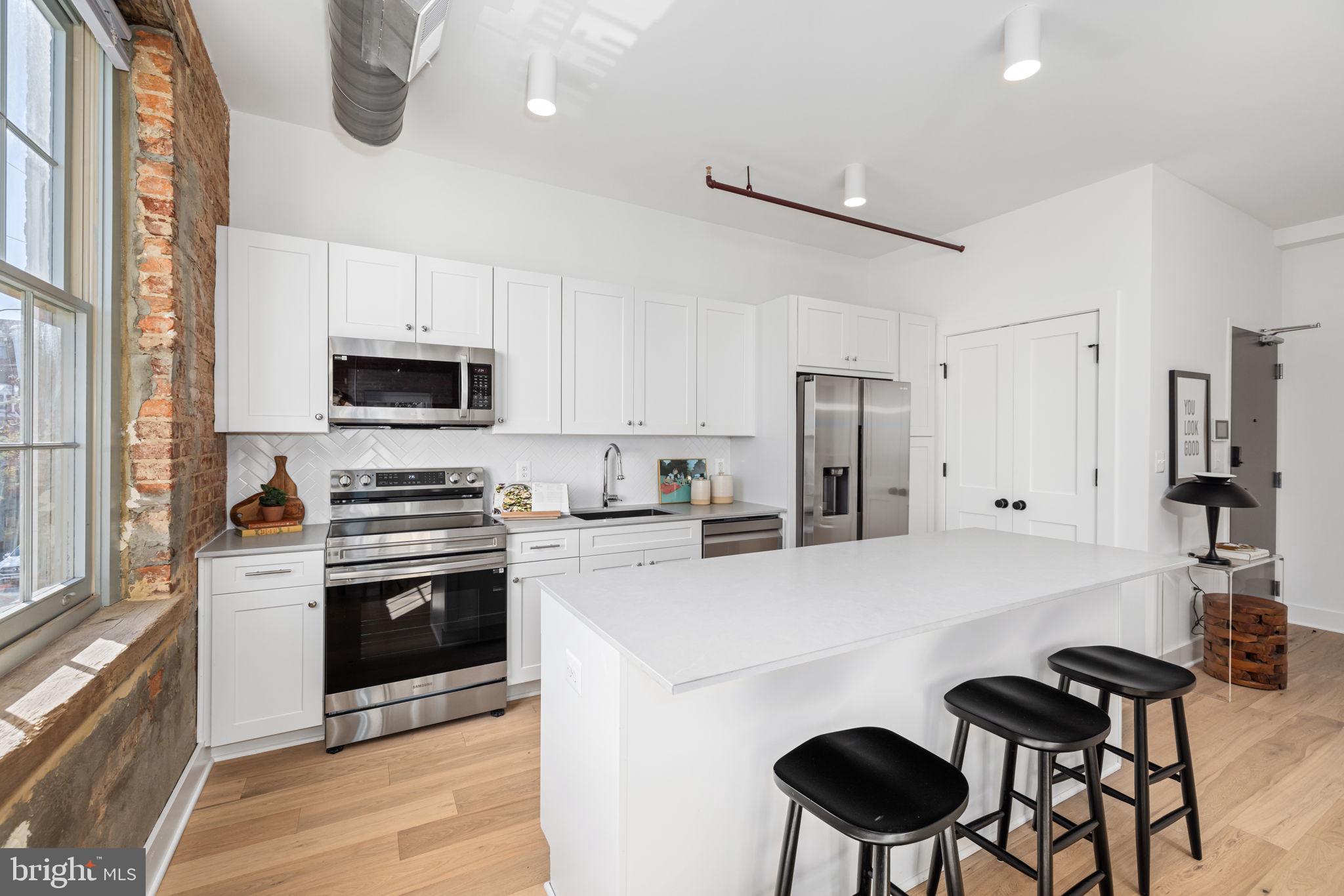 OLD TOWN ALEXANDRIA - Residential Lease