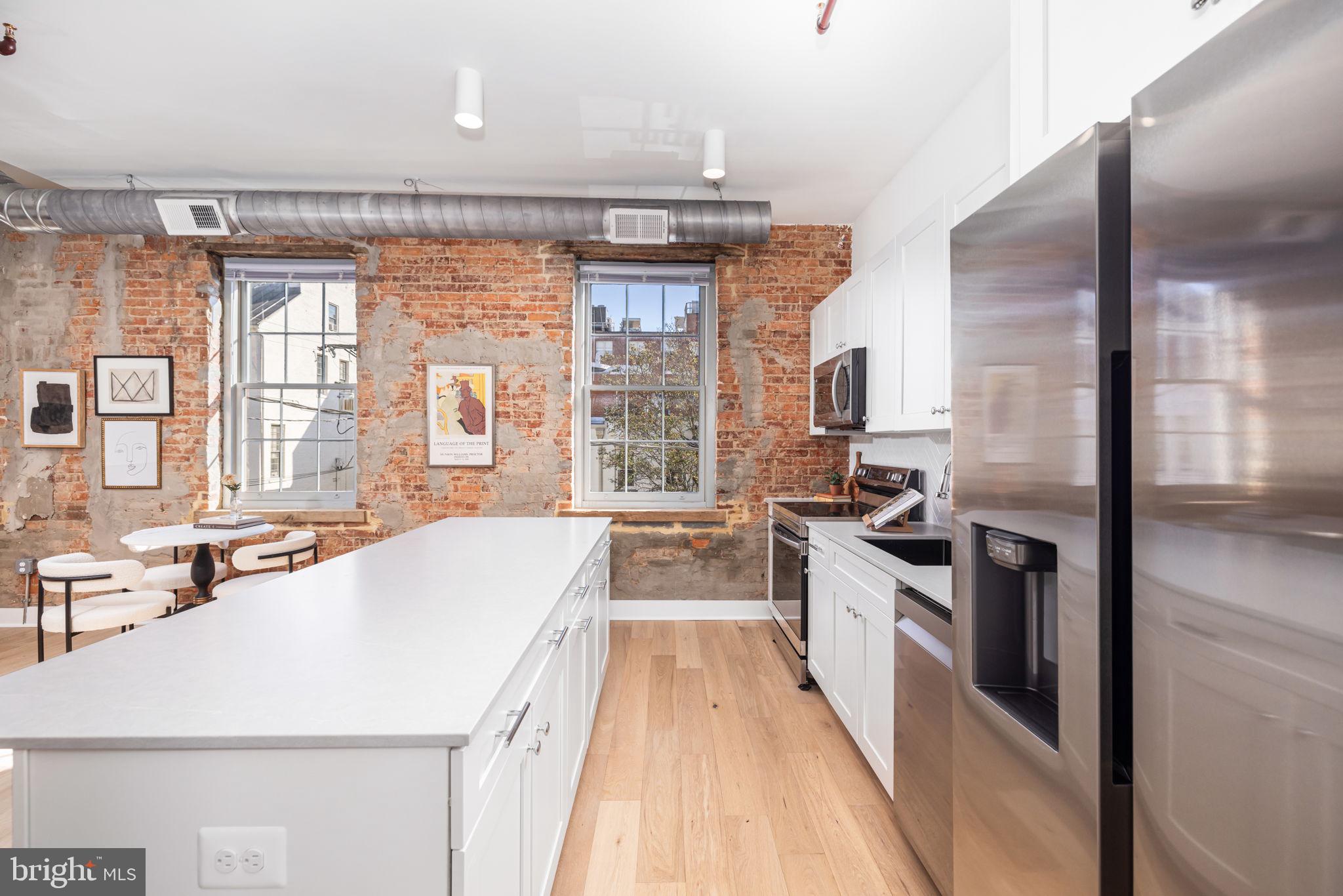 OLD TOWN ALEXANDRIA - Residential Lease