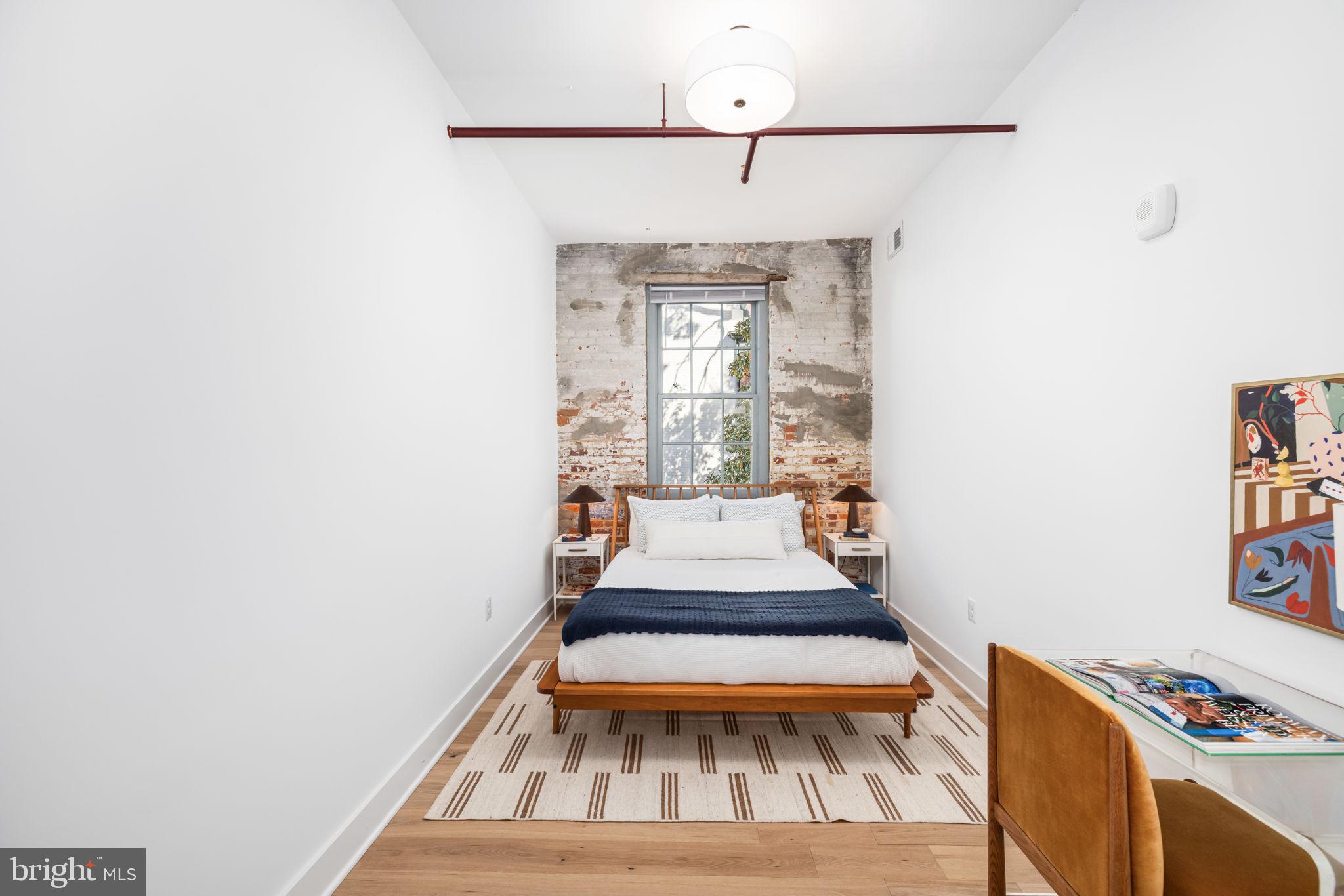 OLD TOWN ALEXANDRIA - Residential Lease