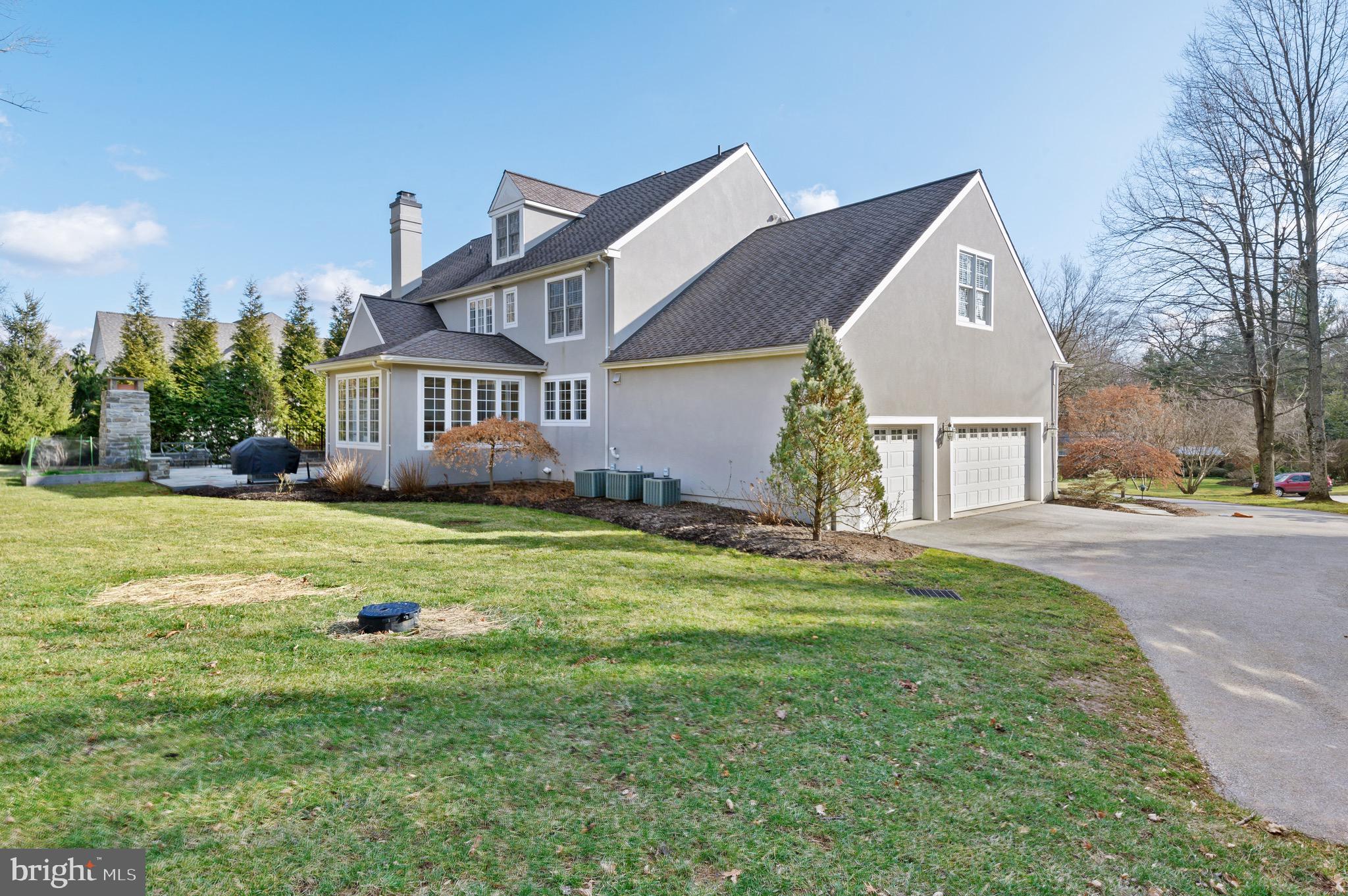 STONEGATE - Residential