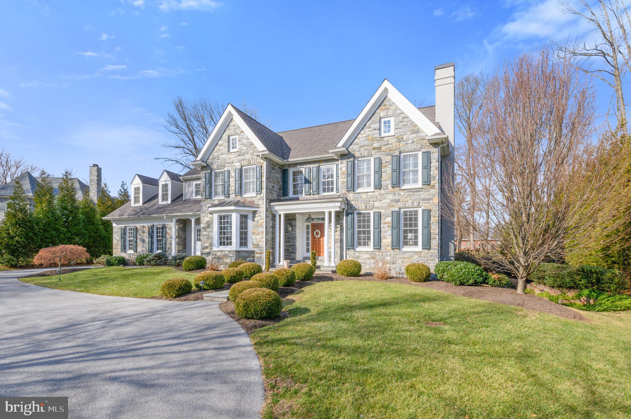 STONEGATE - Residential