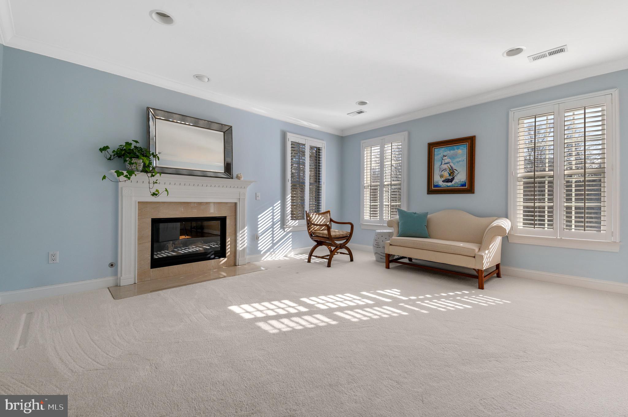 STONEGATE - Residential