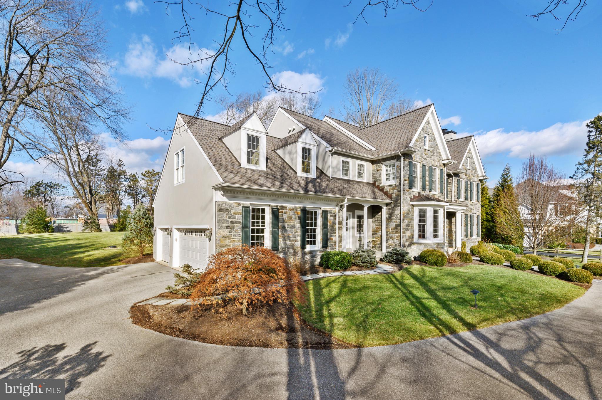 STONEGATE - Residential