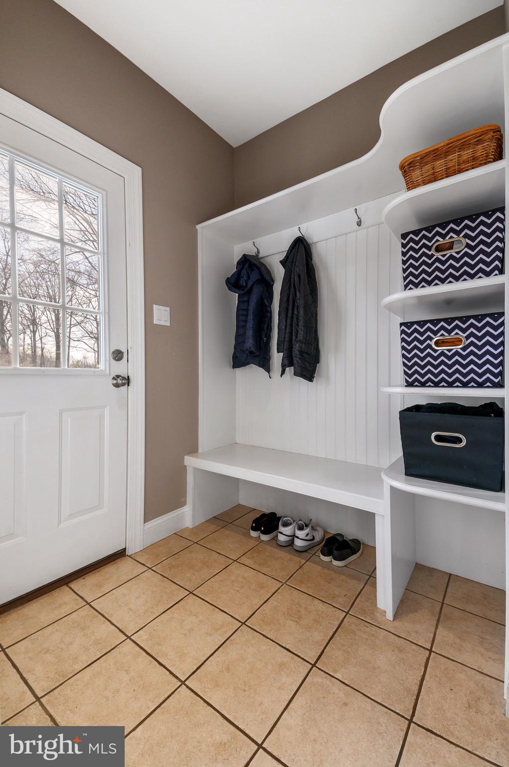 STONEGATE - Residential