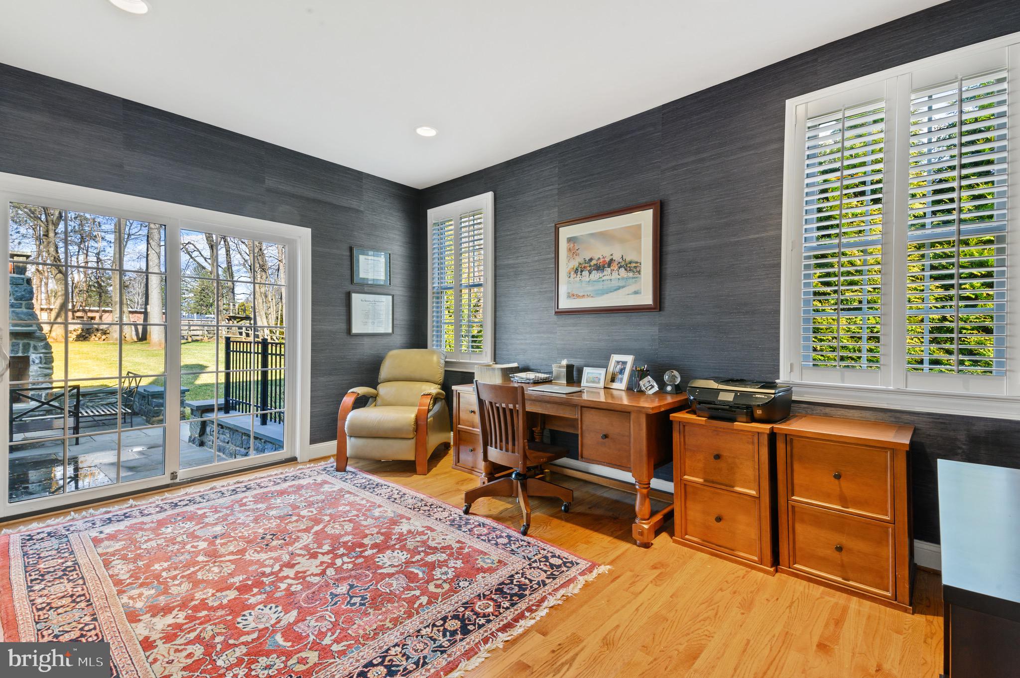 STONEGATE - Residential