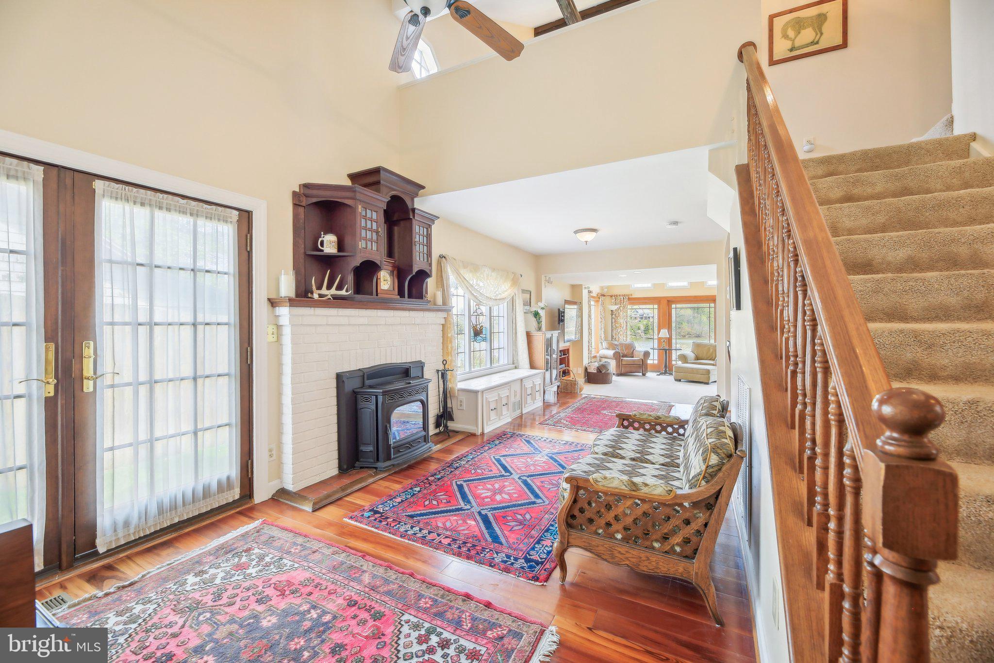 SOUTH RIVER HEIGHTS - Residential