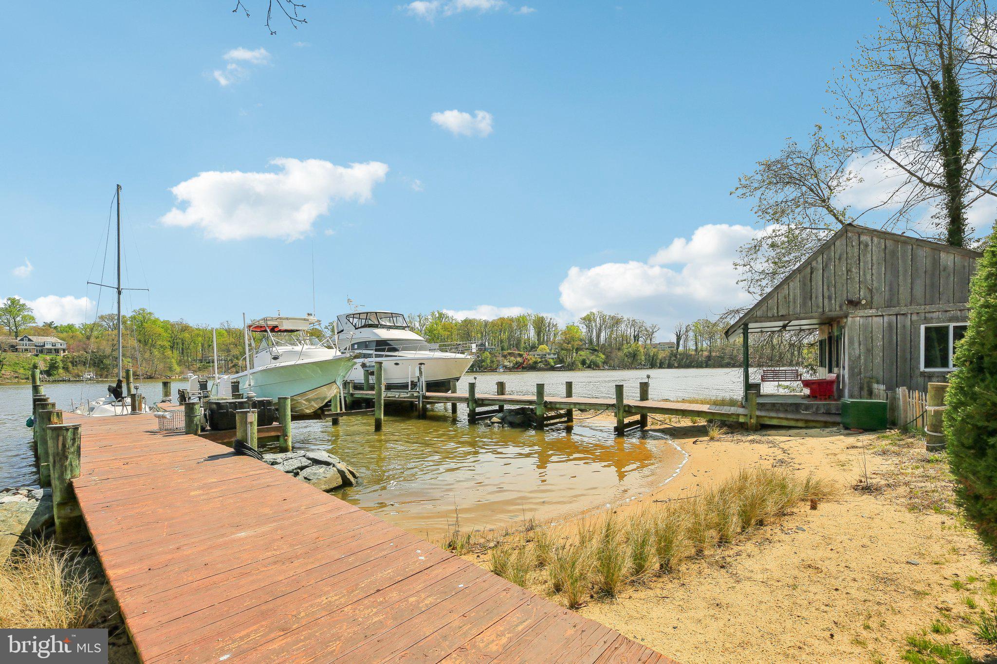 SOUTH RIVER HEIGHTS - Residential