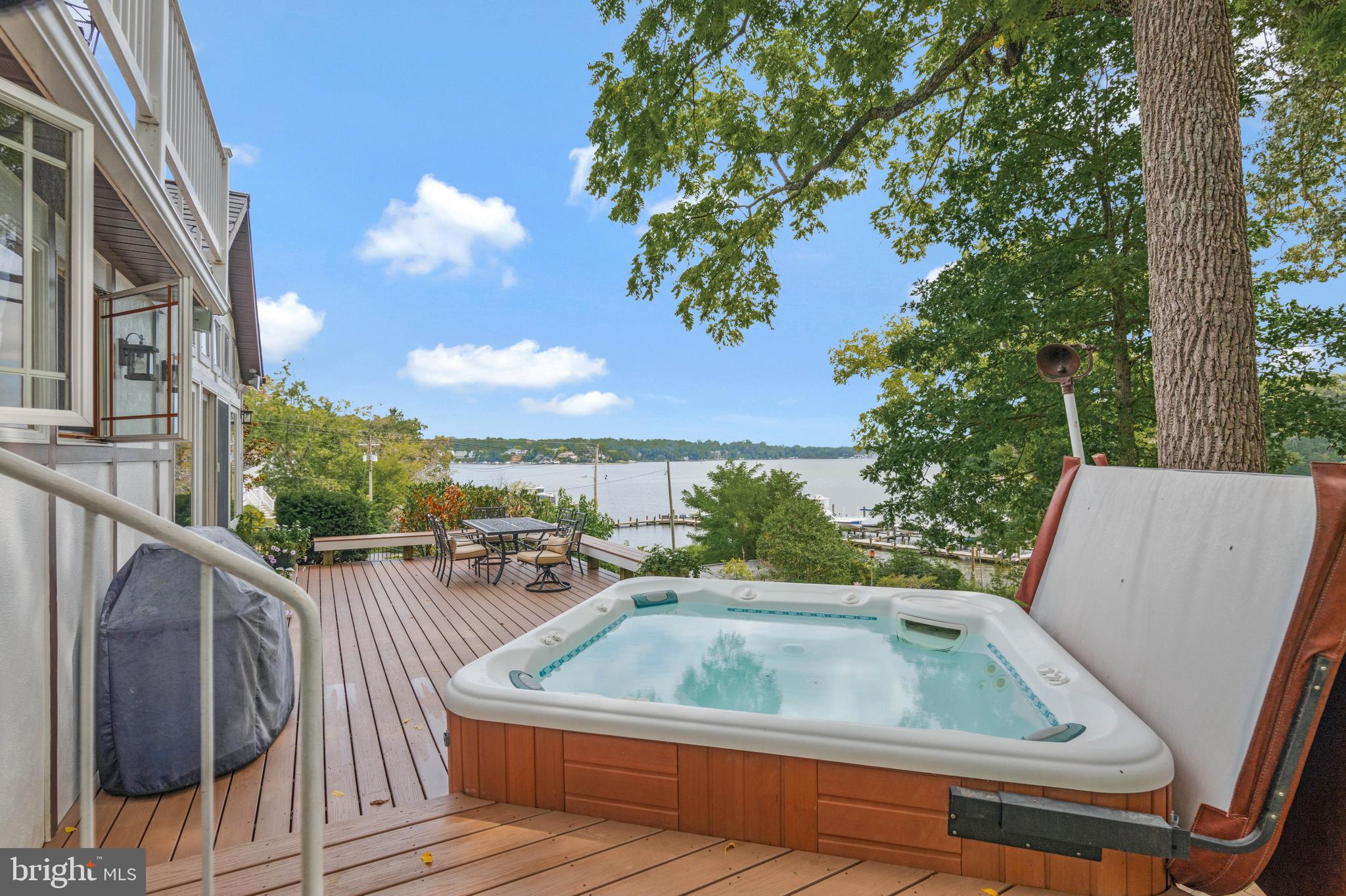 SOUTH RIVER HEIGHTS - Residential