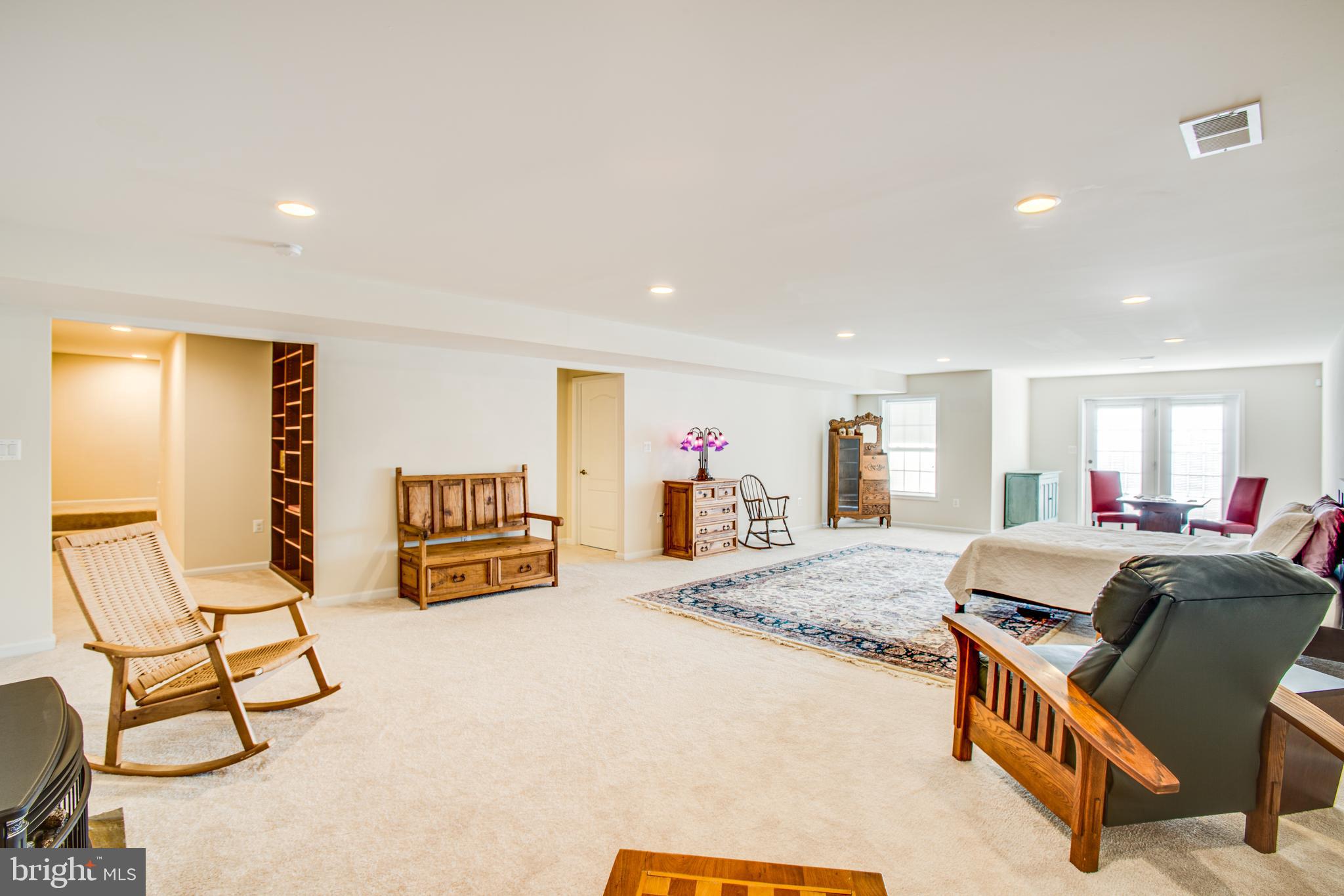 VIRGINIA HERITAGE AT LEE'S PARK - Residential