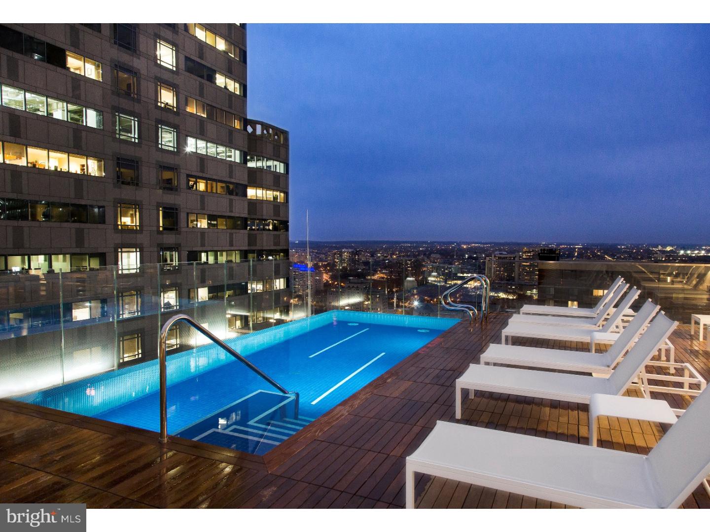 CENTER CITY - Residential Lease