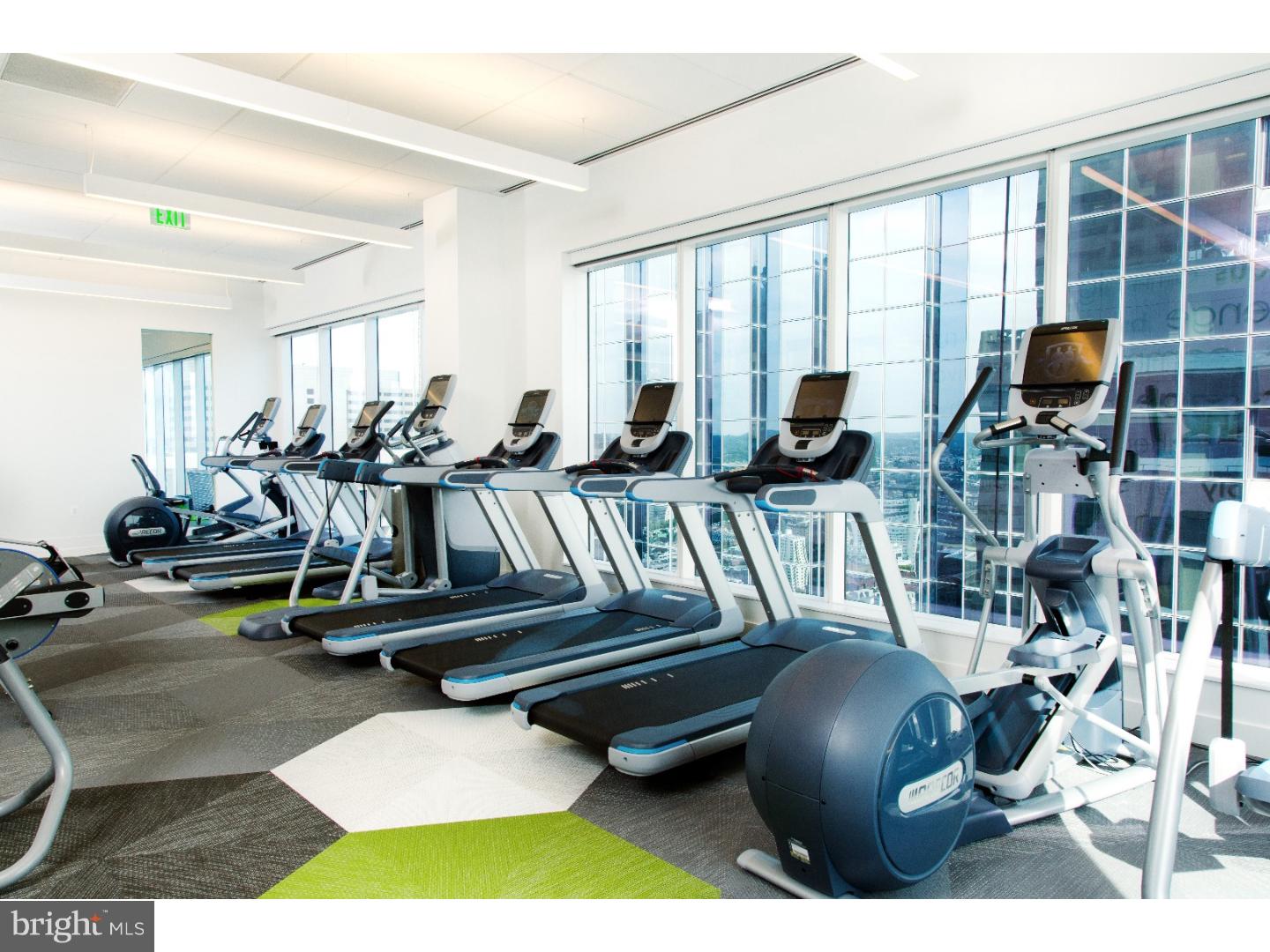 CENTER CITY - Residential Lease