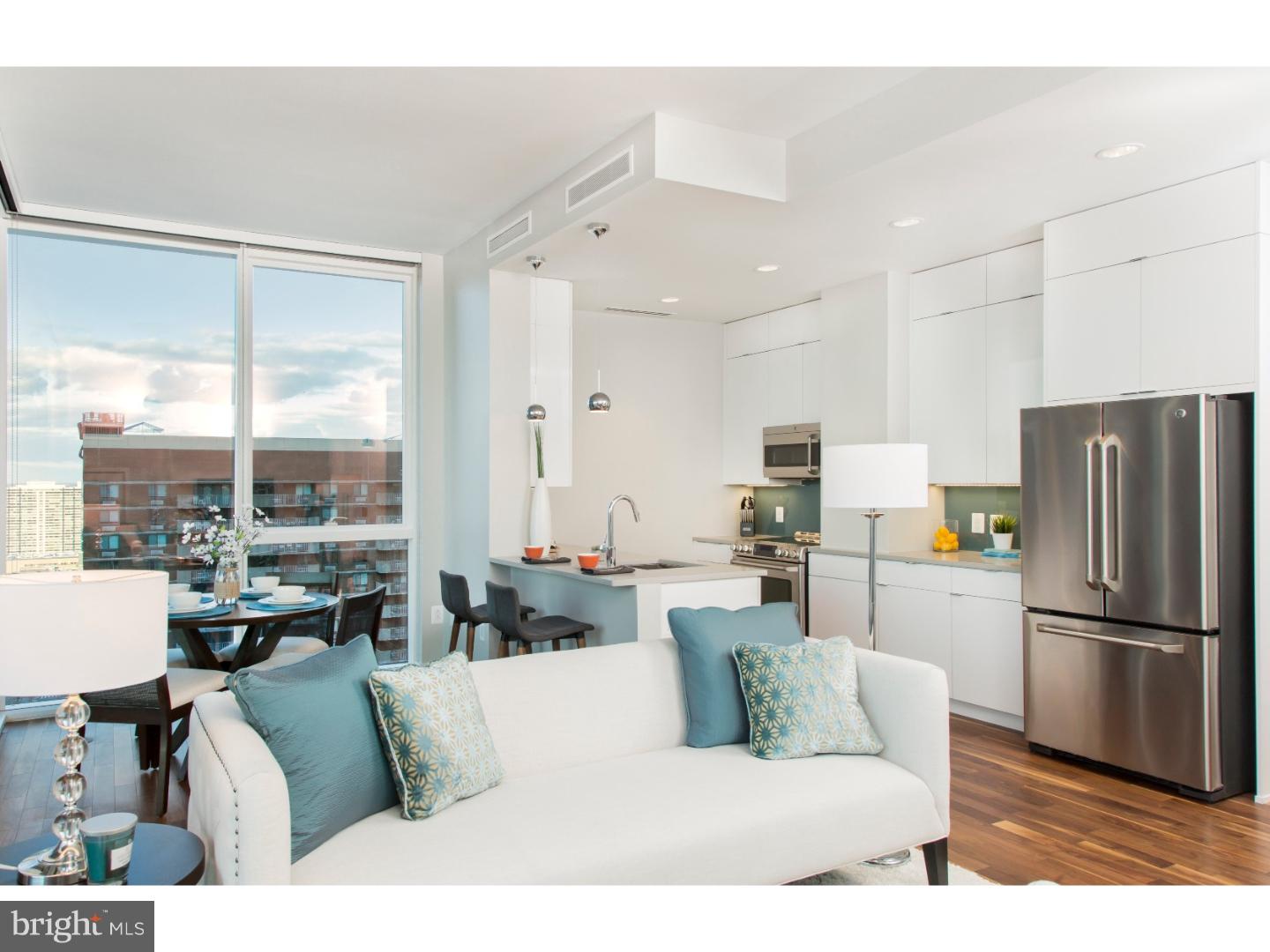 CENTER CITY - Residential Lease