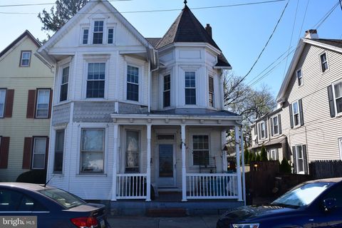 108 S SPRUCE STREET LITITZ PA 17543