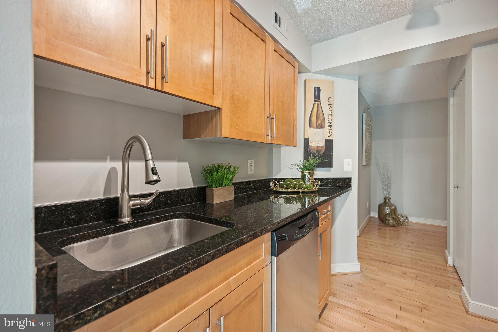 THE CHASE AT BETHESDA - Residential