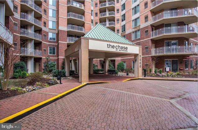 THE CHASE AT BETHESDA - Residential
