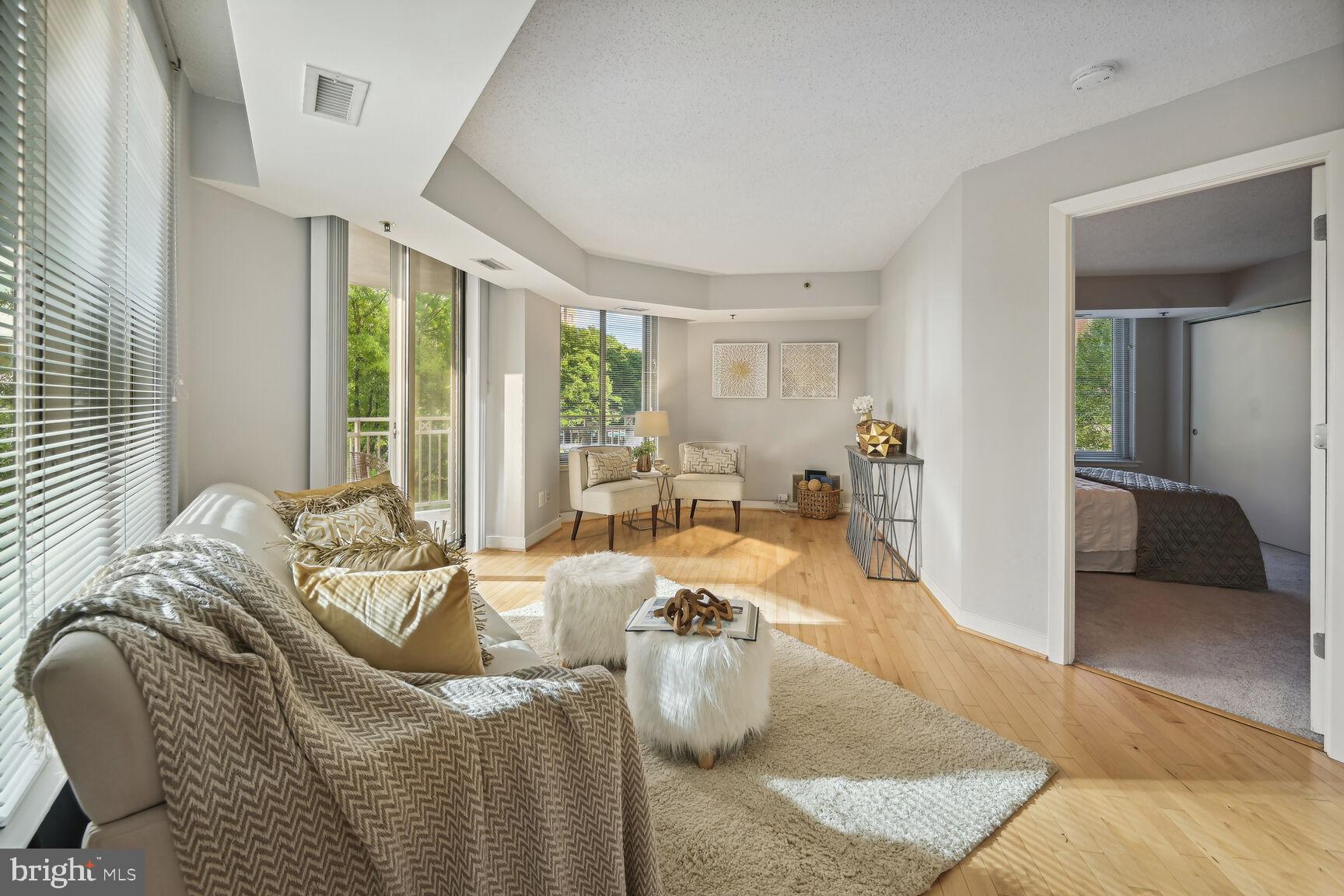 THE CHASE AT BETHESDA - Residential