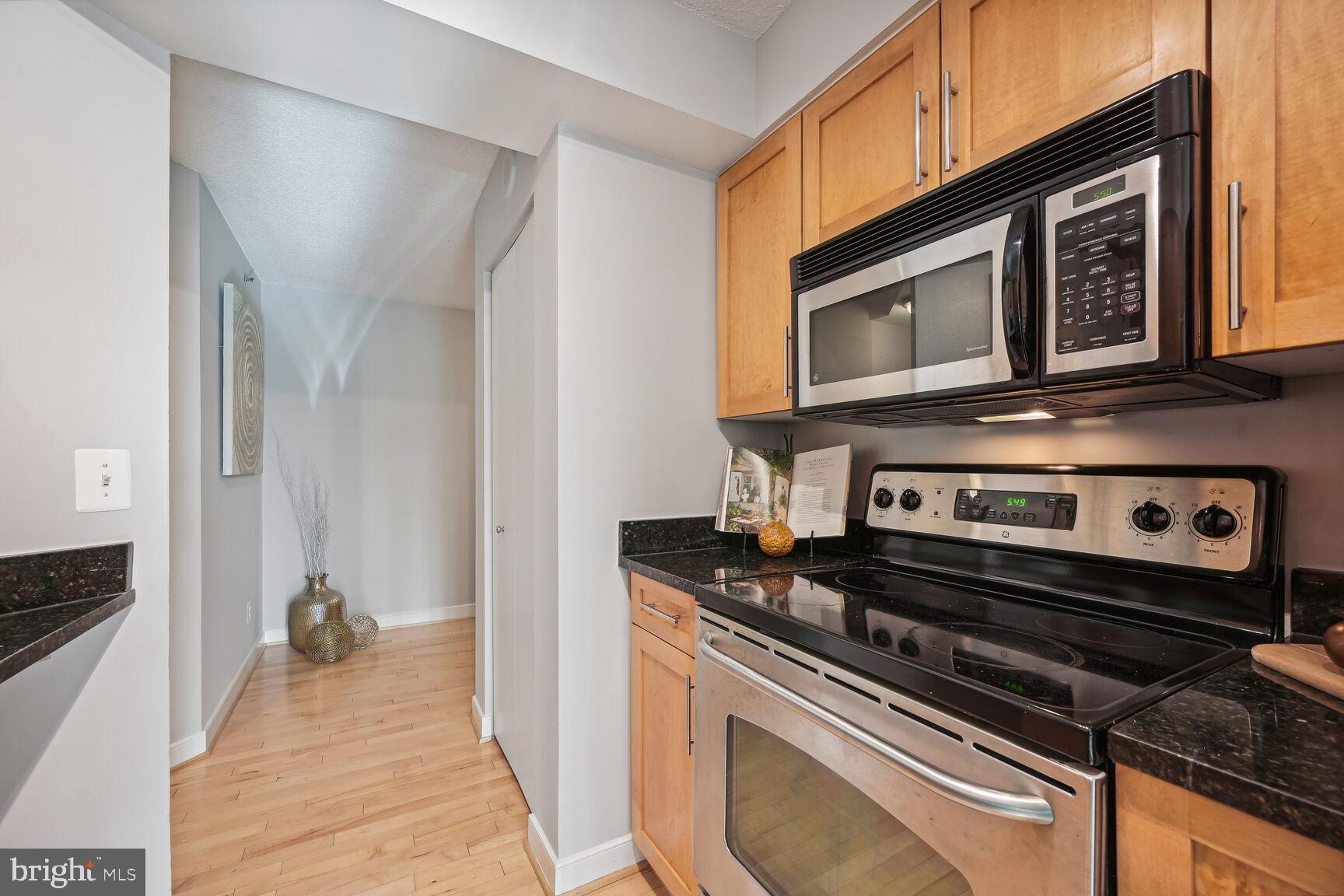 THE CHASE AT BETHESDA - Residential