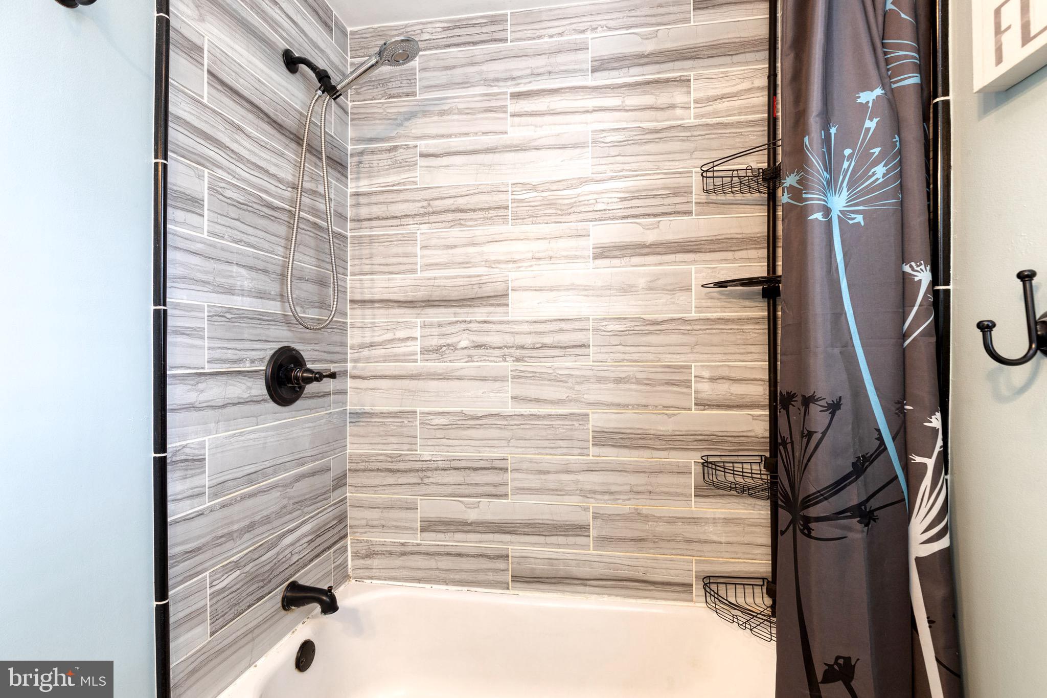 ELM RIDGE - Residential