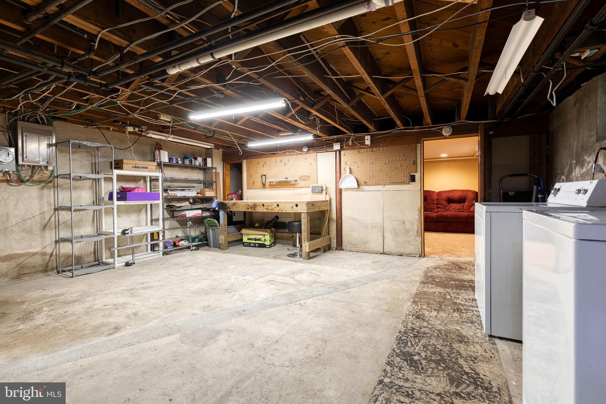 ELM RIDGE - Residential