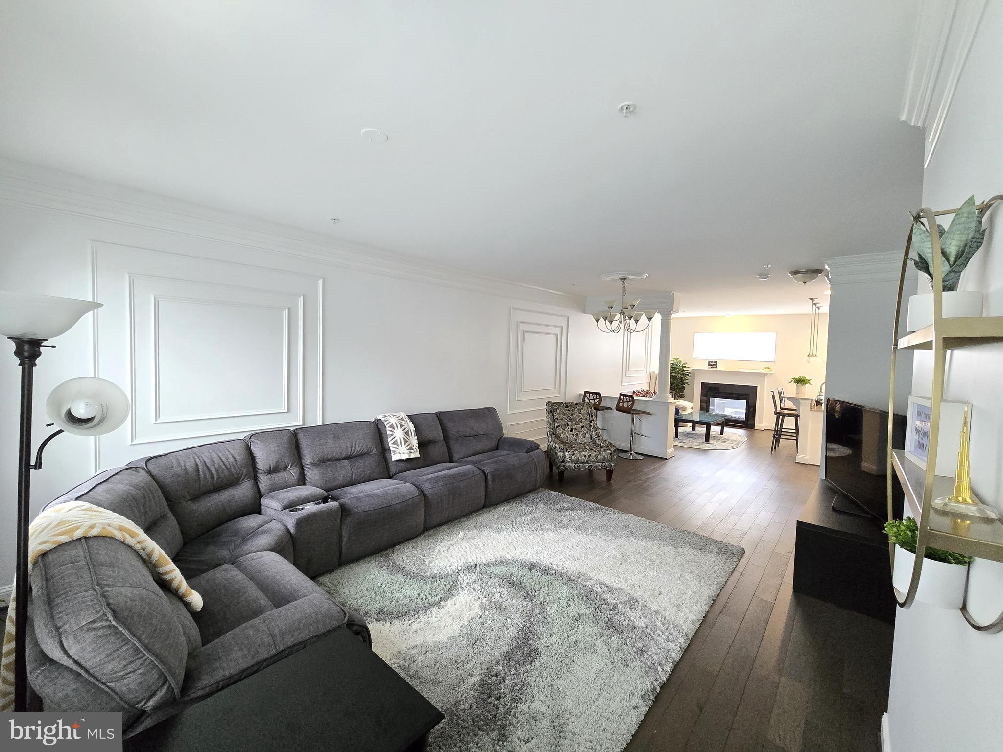 VILLAGE GREENS - Residential Lease