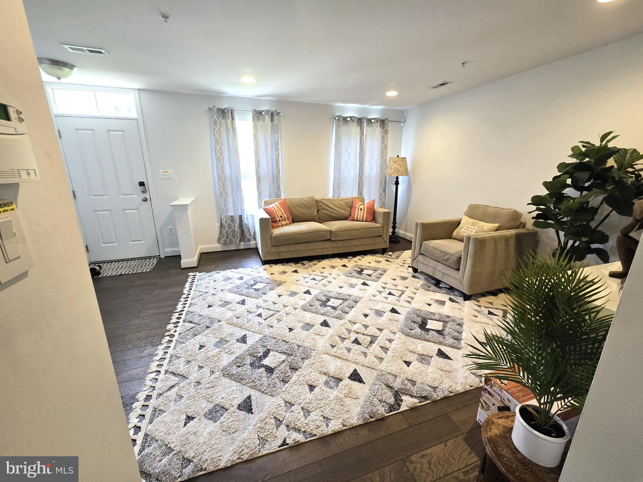 VILLAGE GREENS - Residential Lease