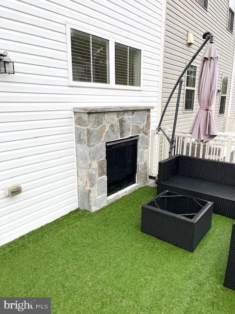 VILLAGE GREENS - Residential Lease