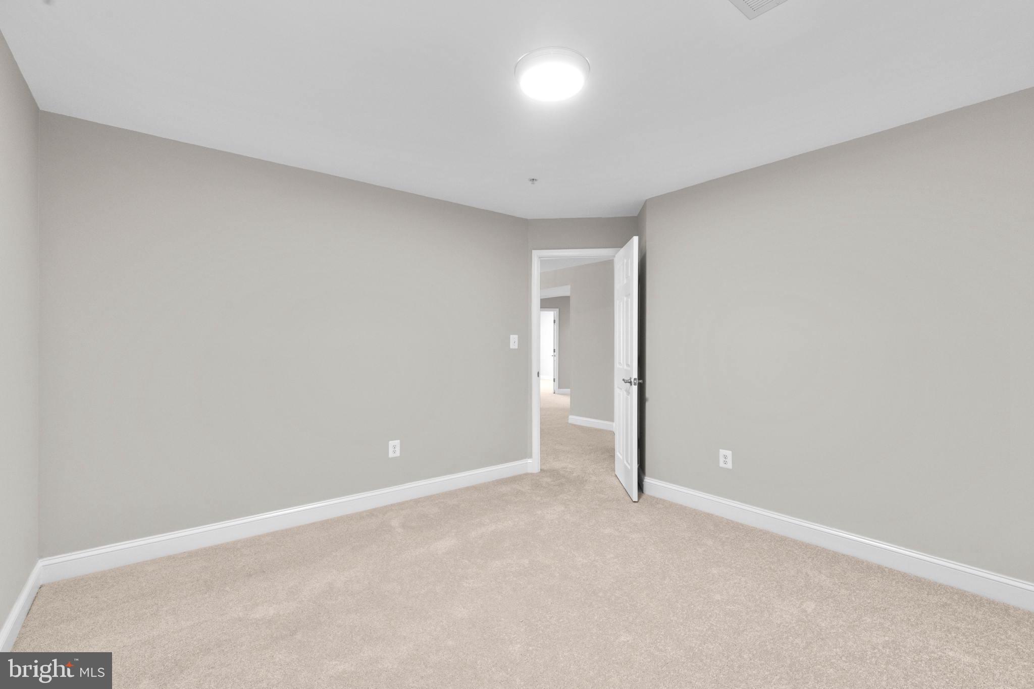 THE VINEYARDS - Residential