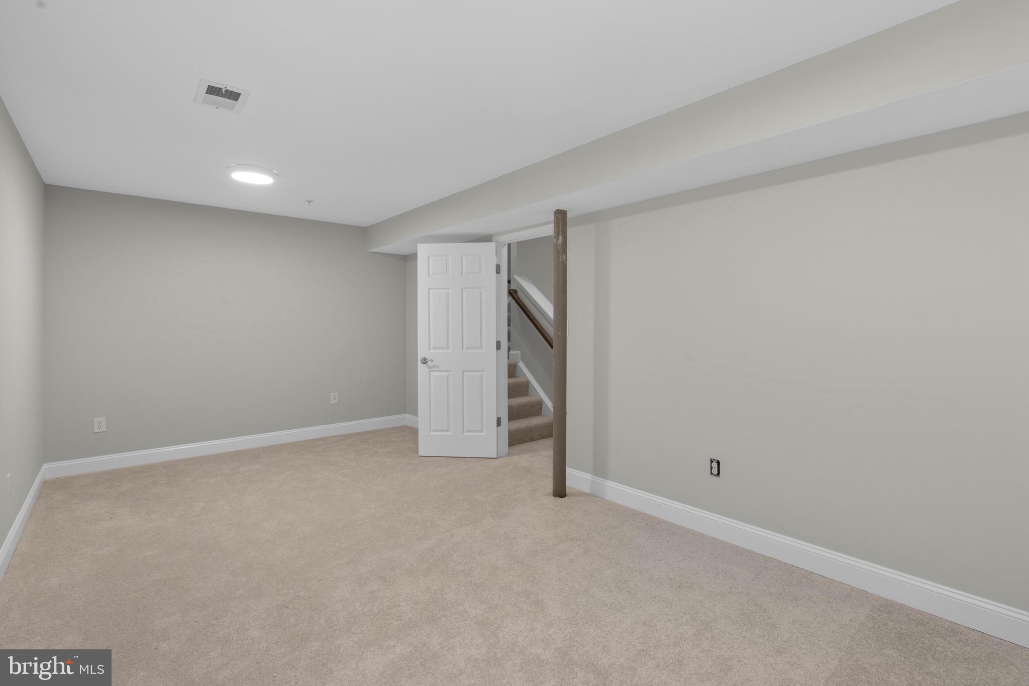 THE VINEYARDS - Residential