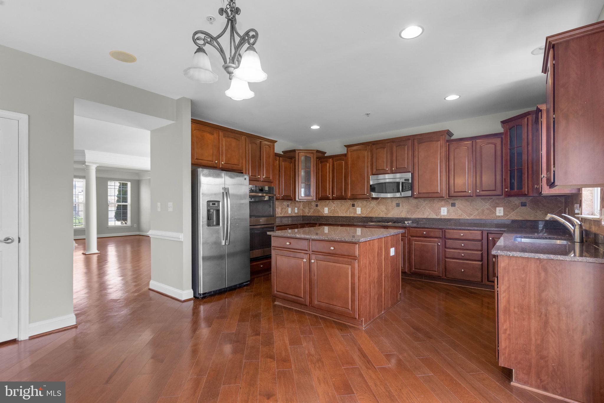 THE VINEYARDS - Residential