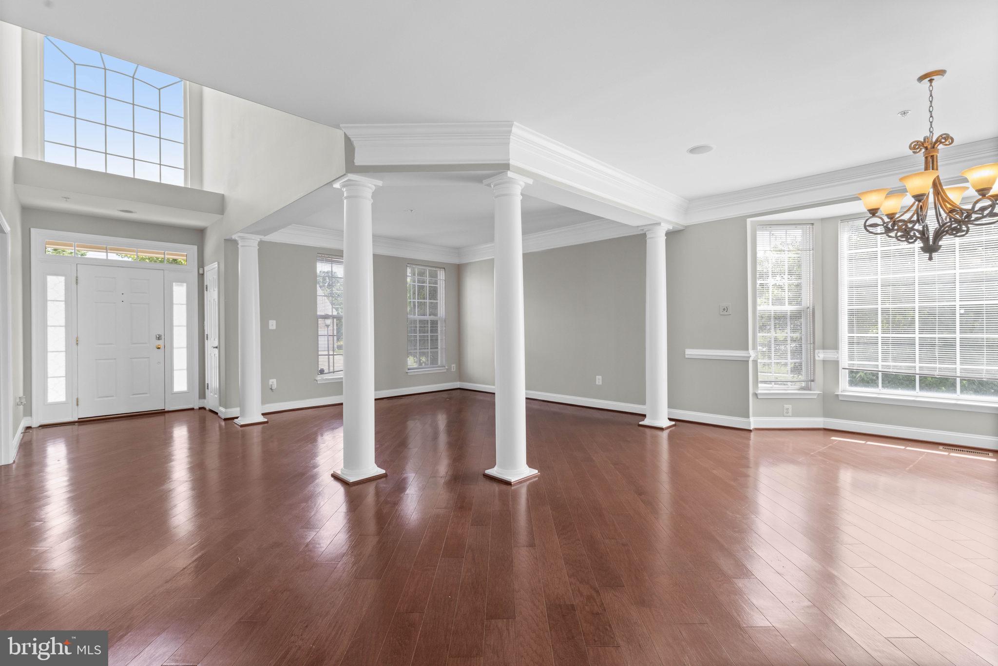 THE VINEYARDS - Residential