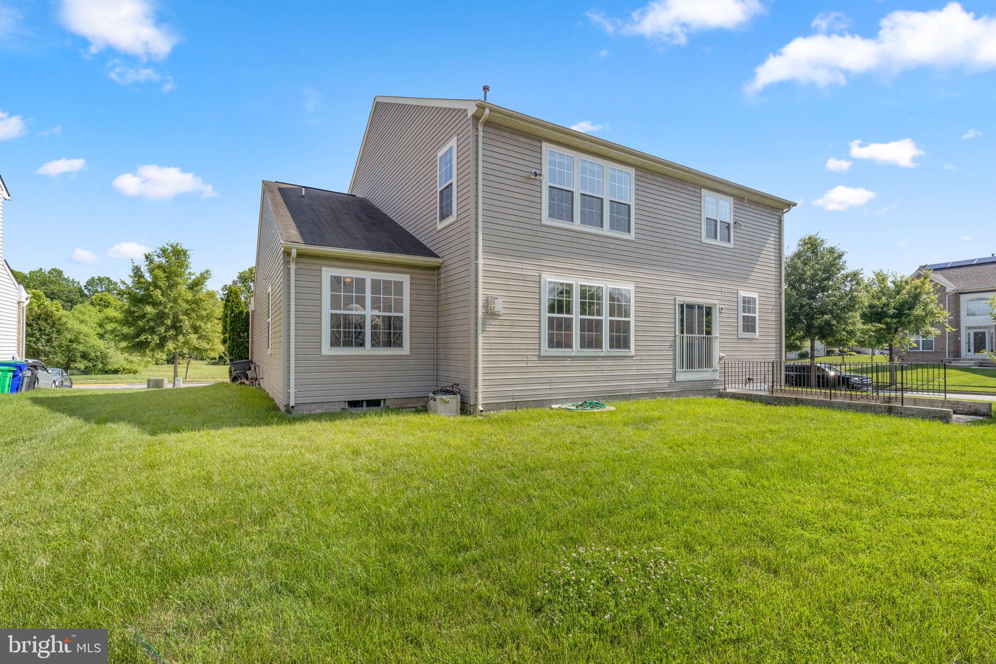 THE VINEYARDS - Residential