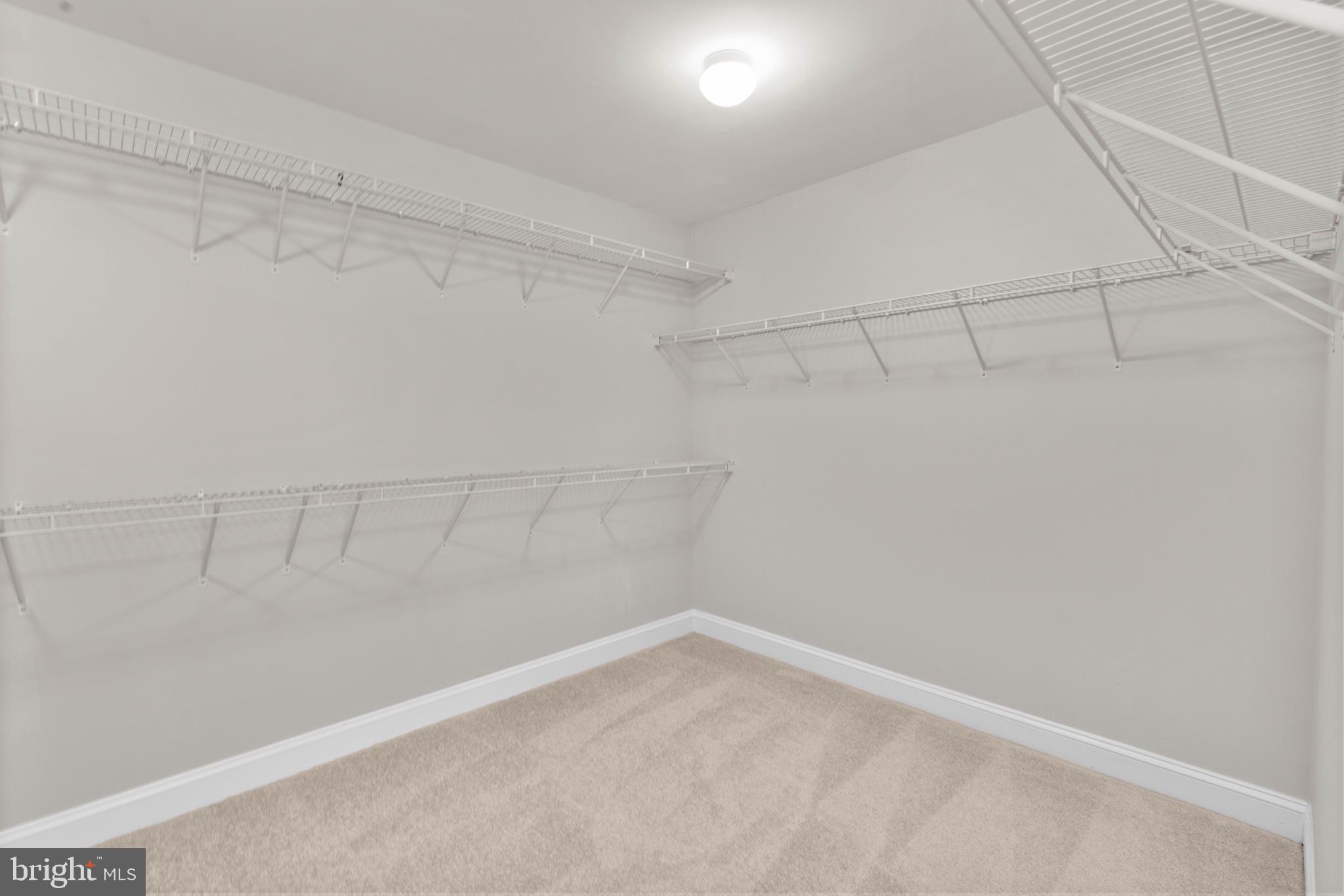 THE VINEYARDS - Residential