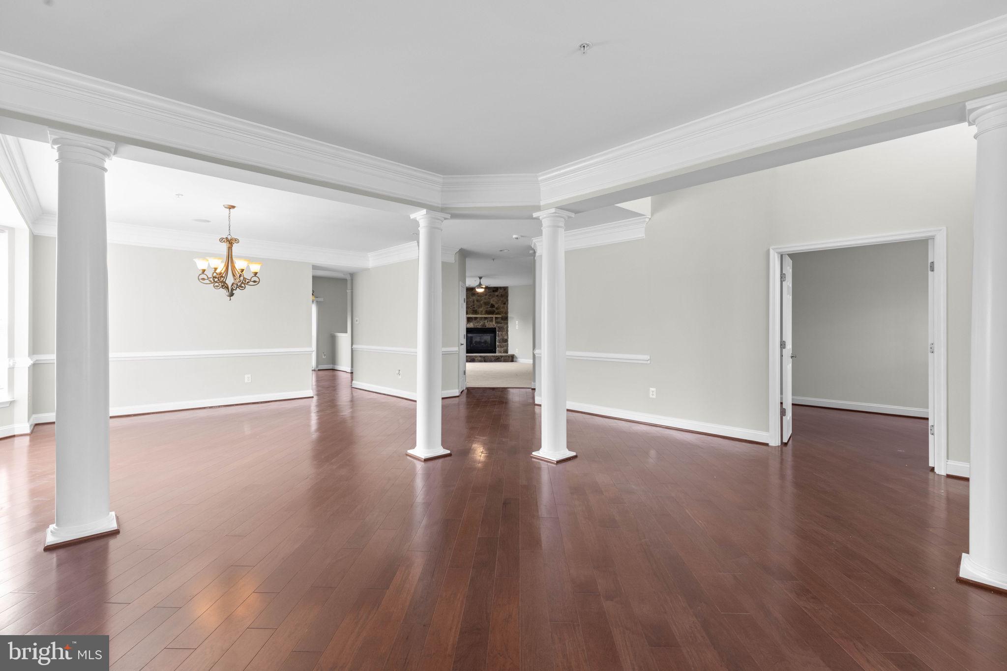 THE VINEYARDS - Residential