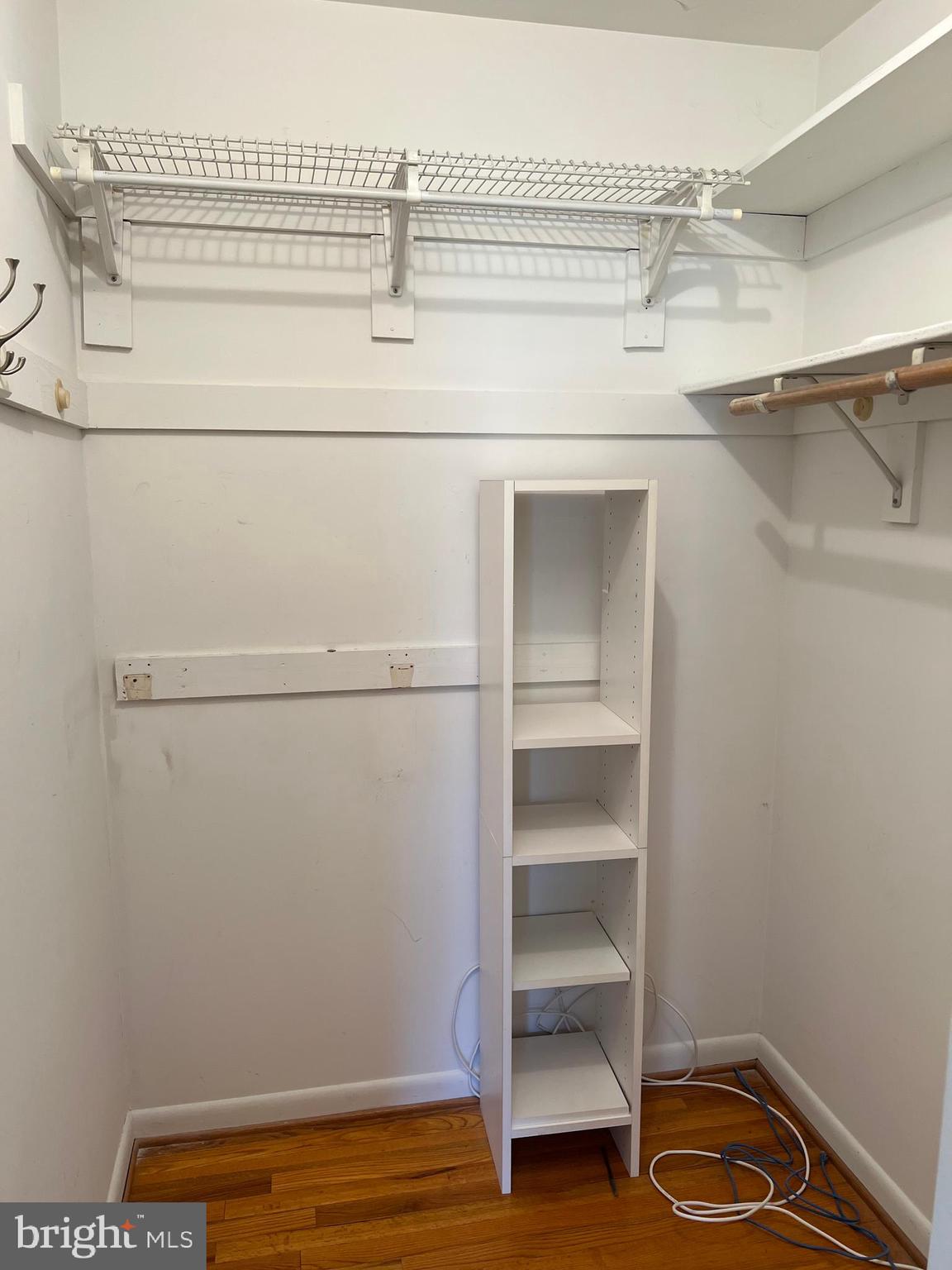 PROVIDENCE WOODS - Residential Lease