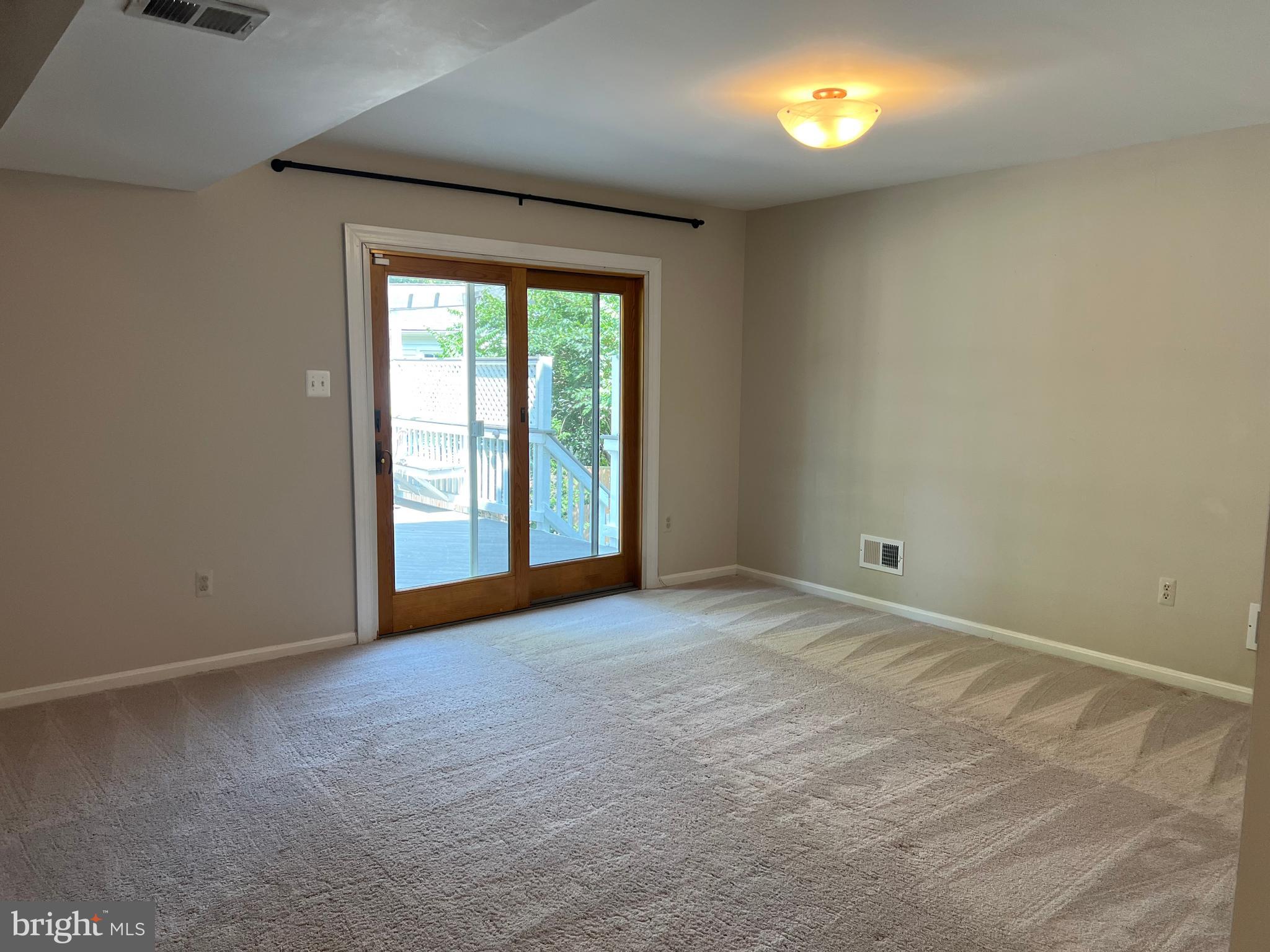 PROVIDENCE WOODS - Residential Lease