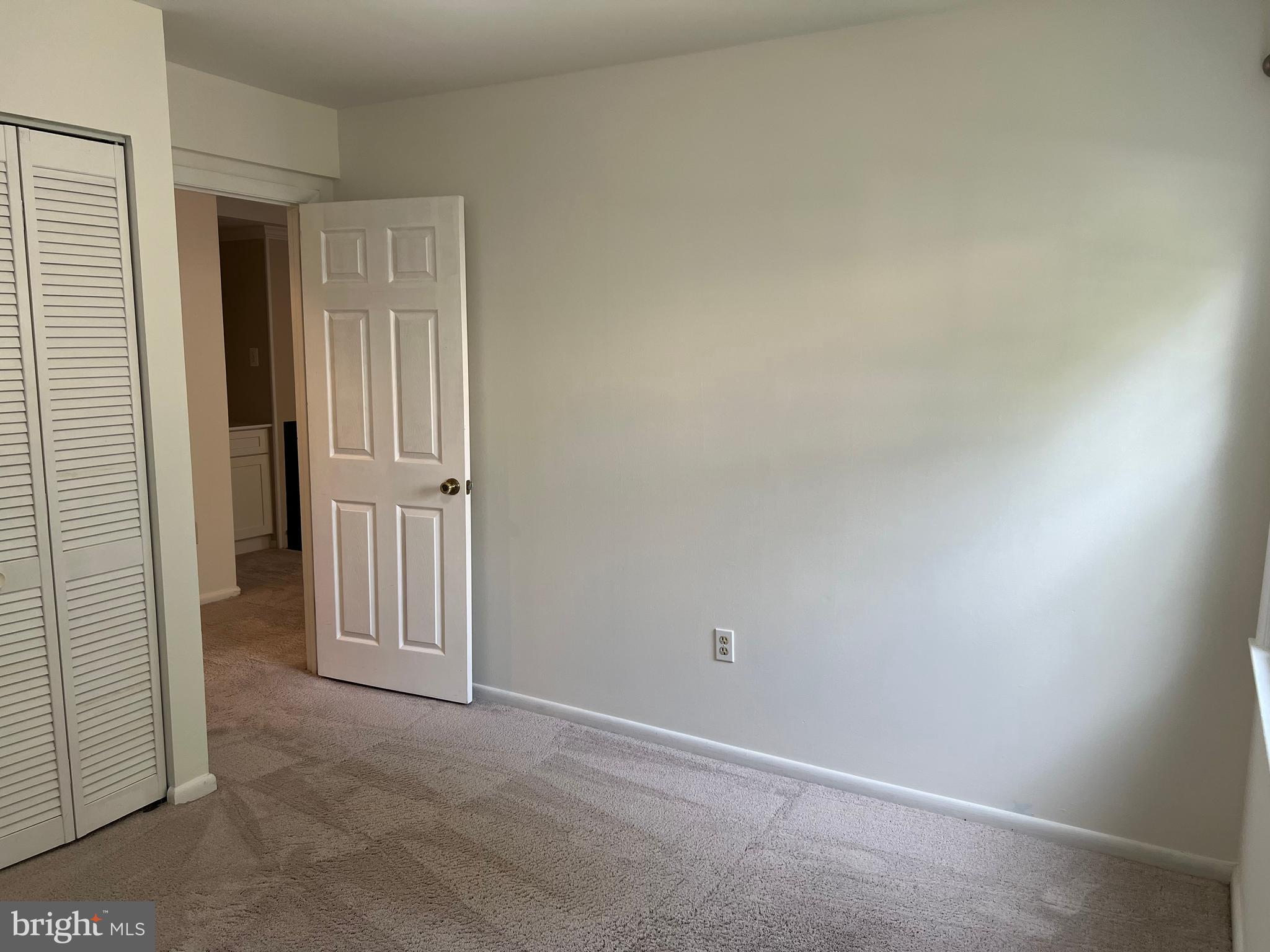 PROVIDENCE WOODS - Residential Lease