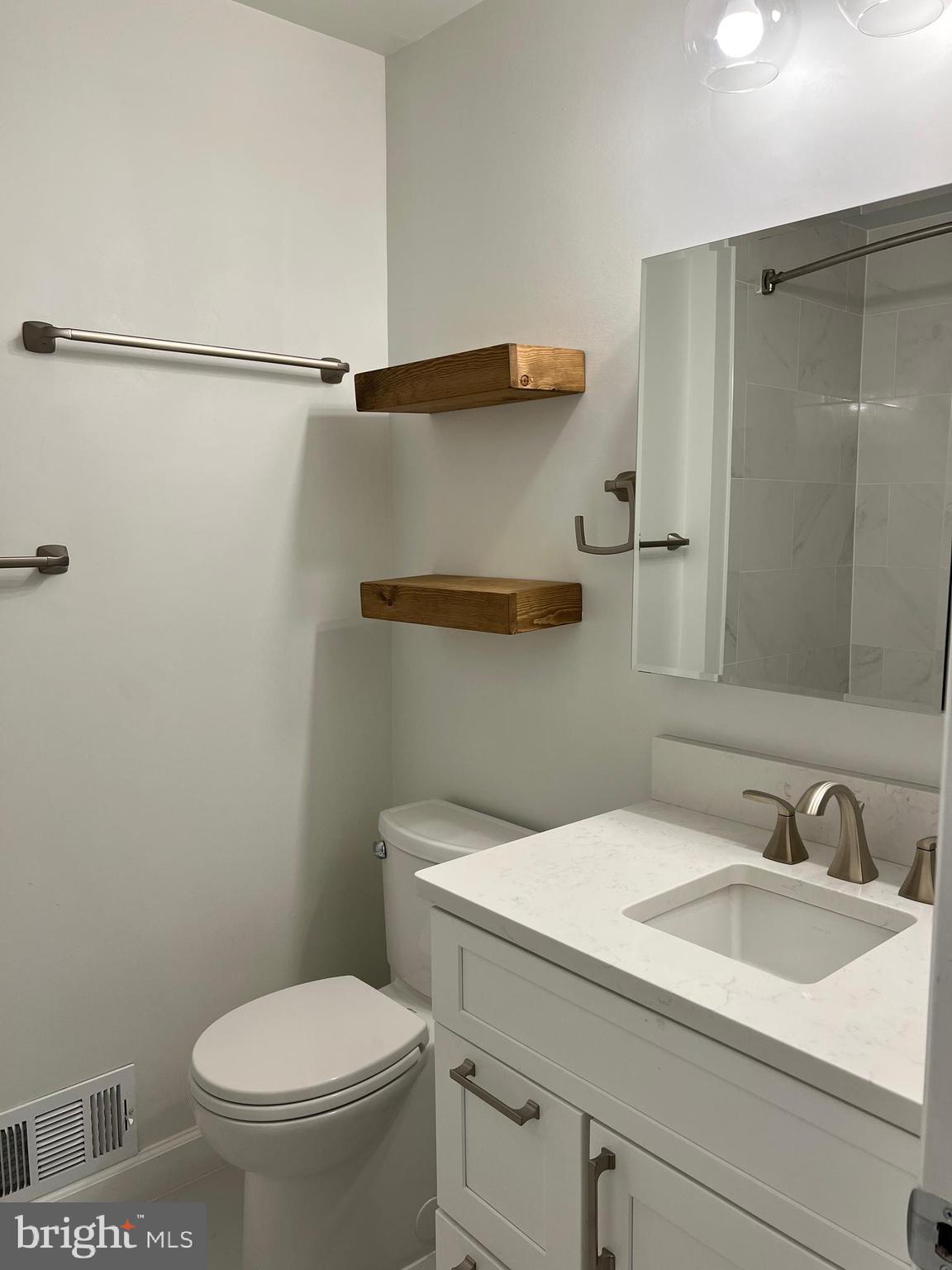 PROVIDENCE WOODS - Residential Lease