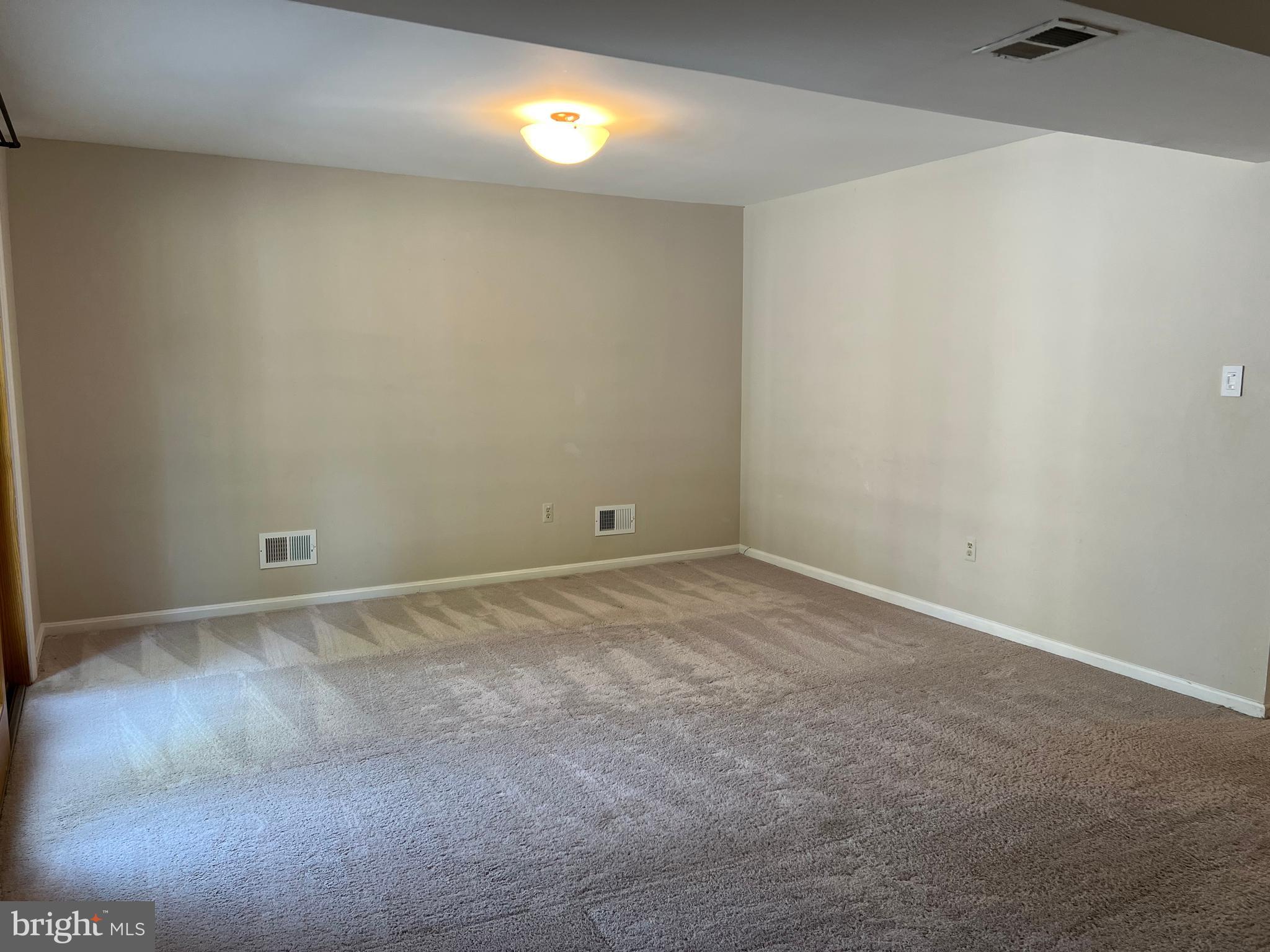 PROVIDENCE WOODS - Residential Lease