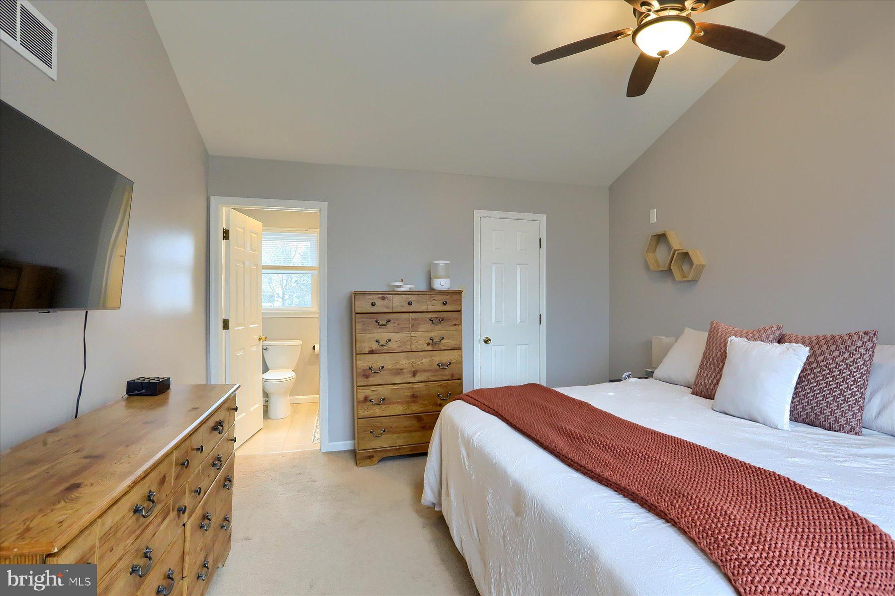 VICTORIA GLEN - Residential