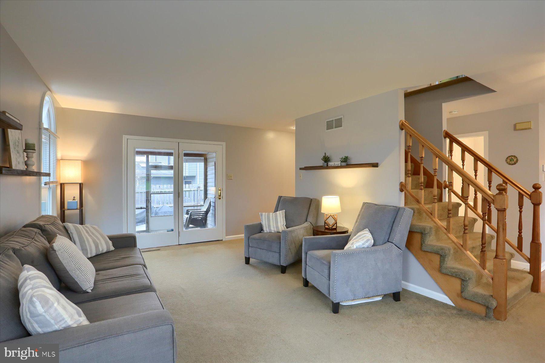 VICTORIA GLEN - Residential