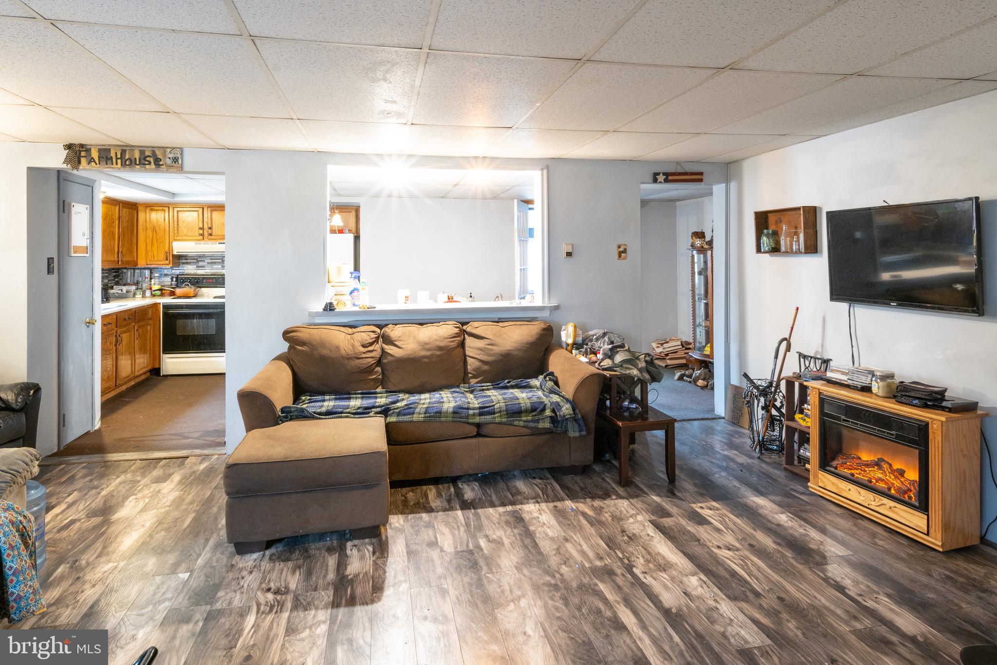 136 E GARIBALDI AVENUE