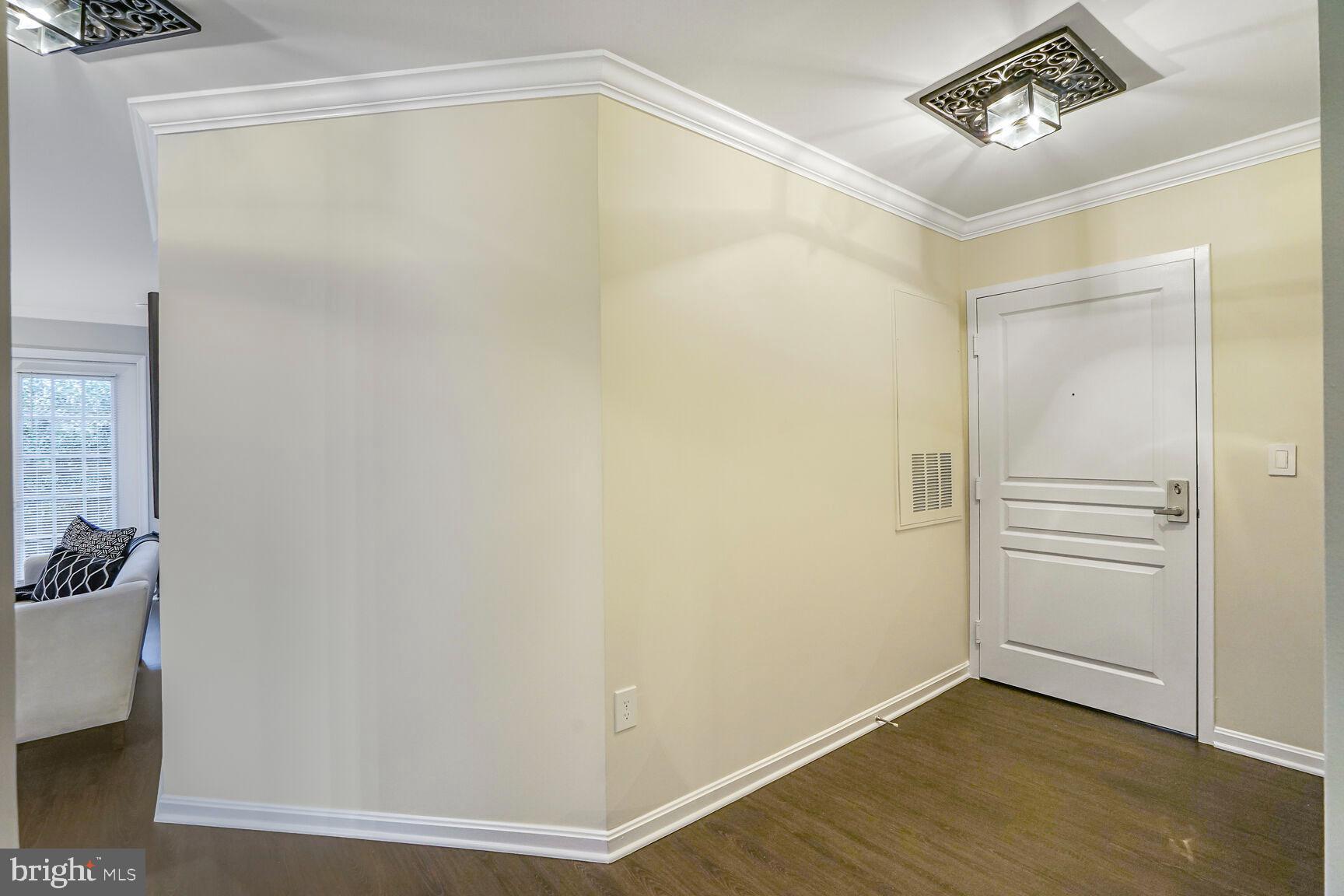 SAVOY PARK CONDOMINIUMS - Residential