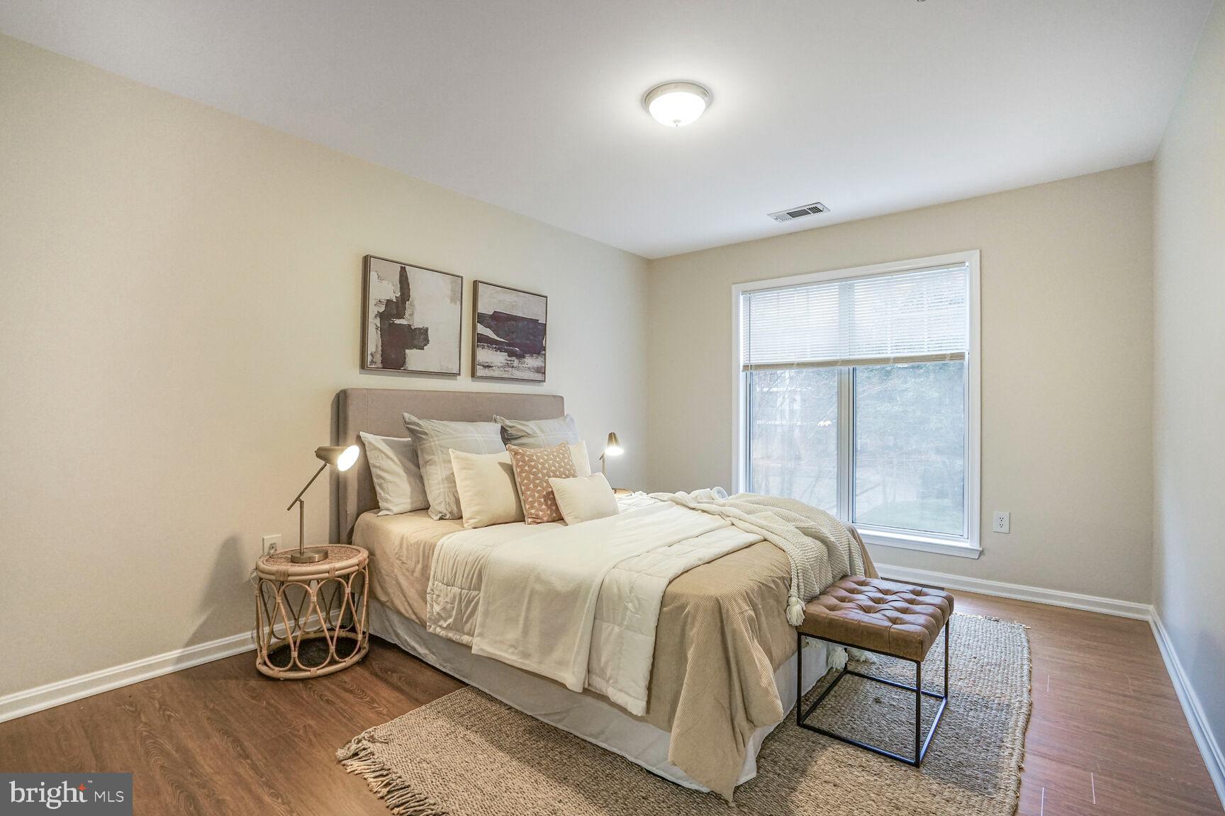 SAVOY PARK CONDOMINIUMS - Residential