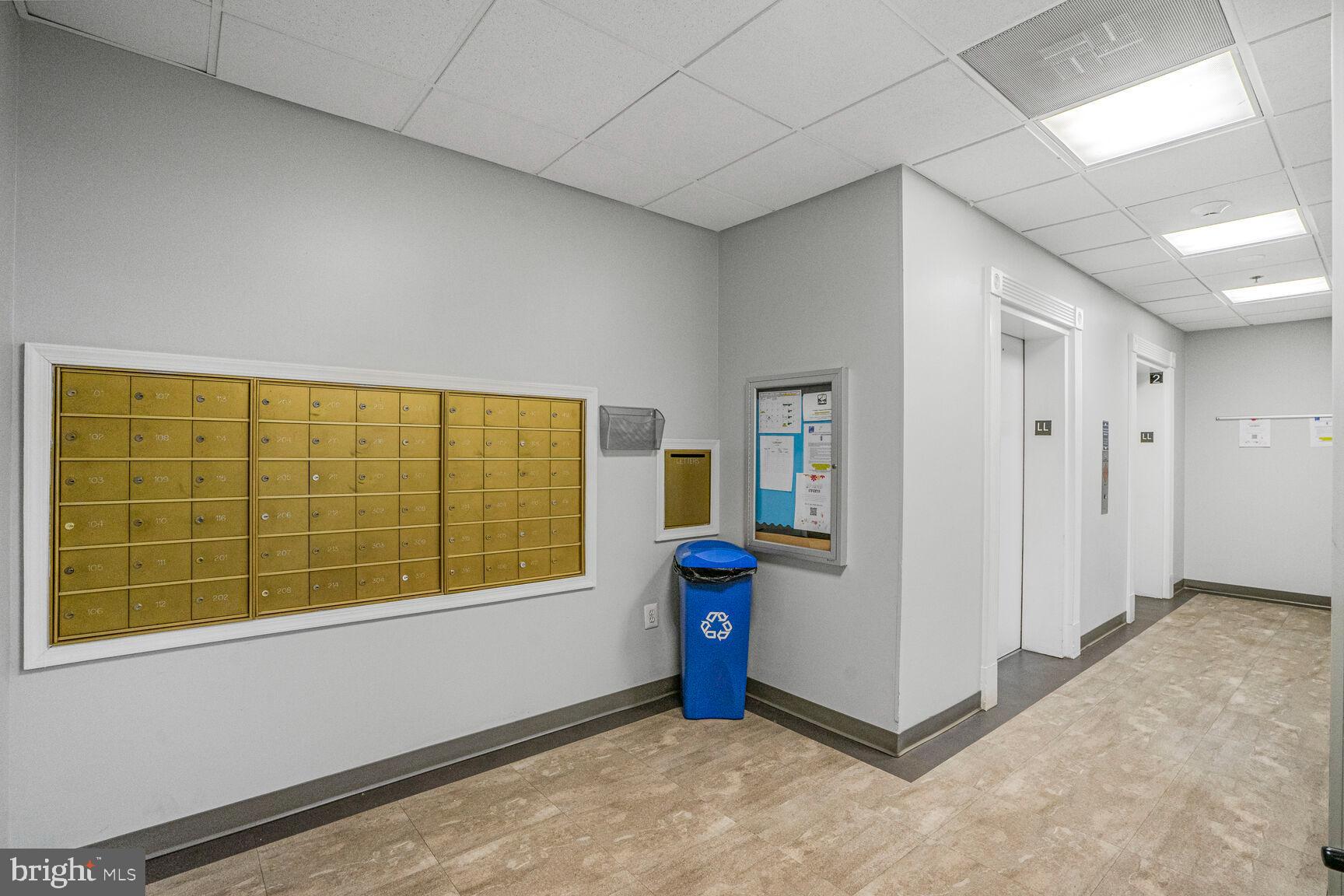 SAVOY PARK CONDOMINIUMS - Residential