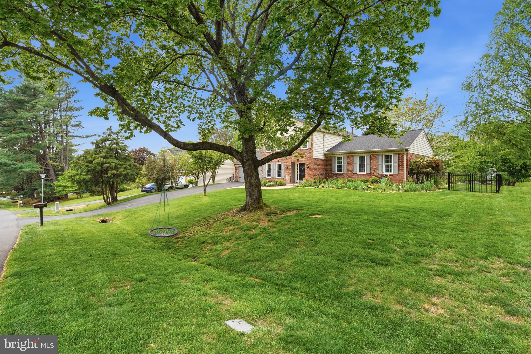 15108 CENTERGATE DRIVE