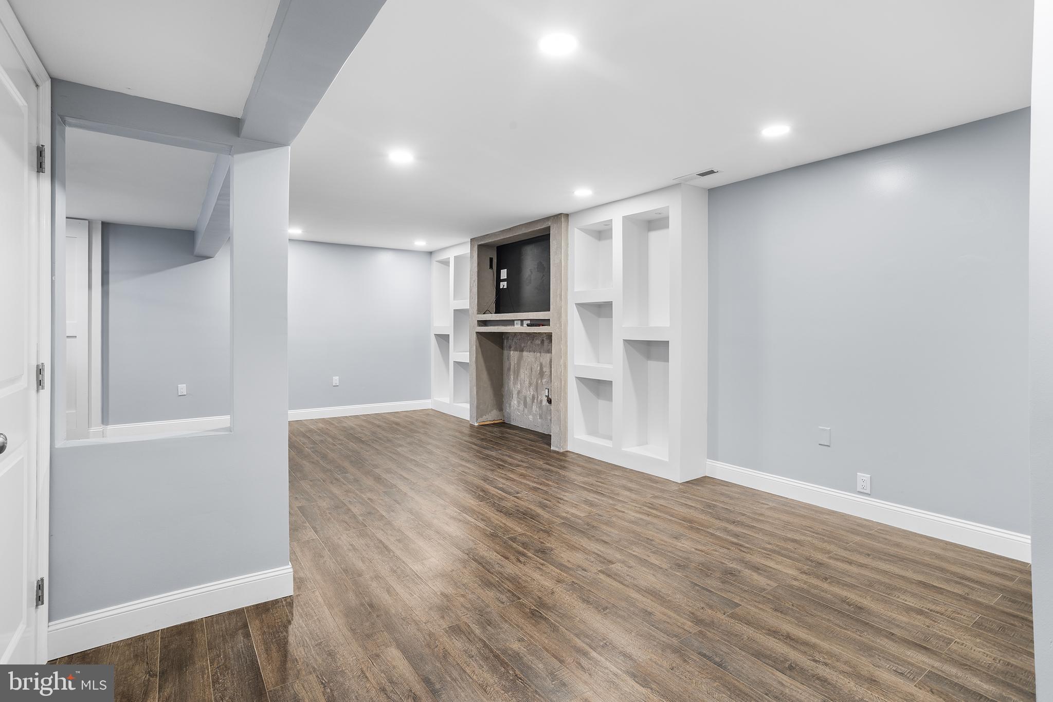 POTTSGROVE - Residential