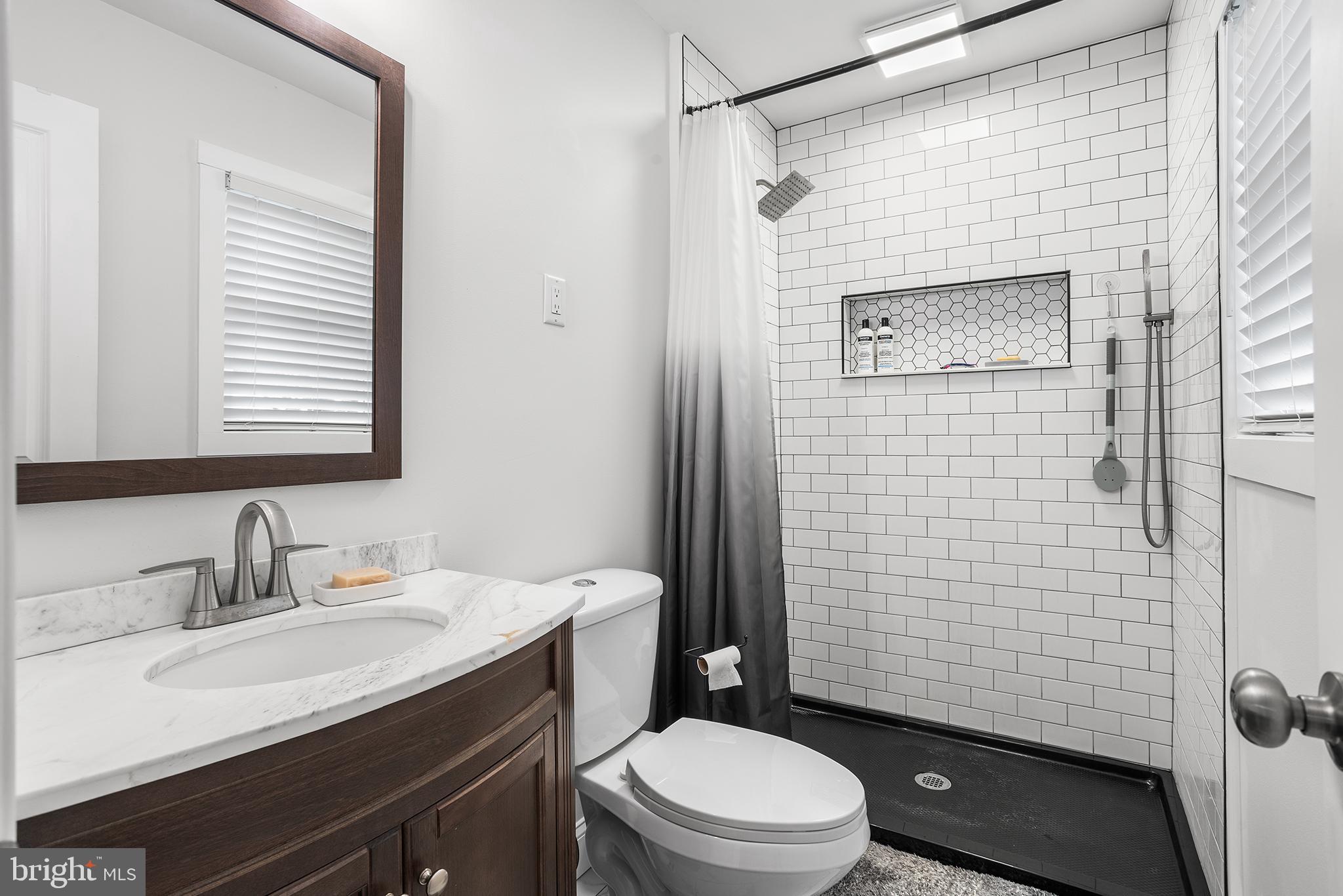 POTTSGROVE - Residential