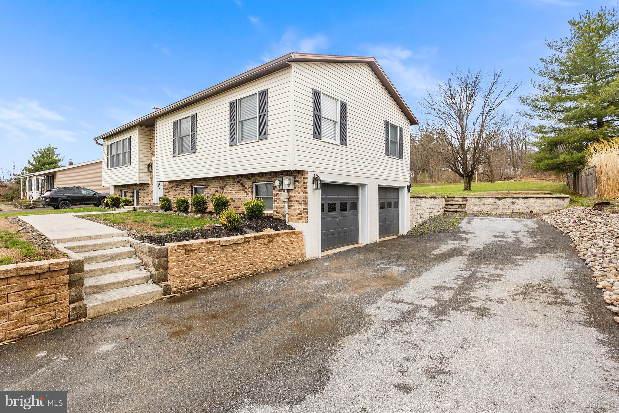 POTTSGROVE - Residential