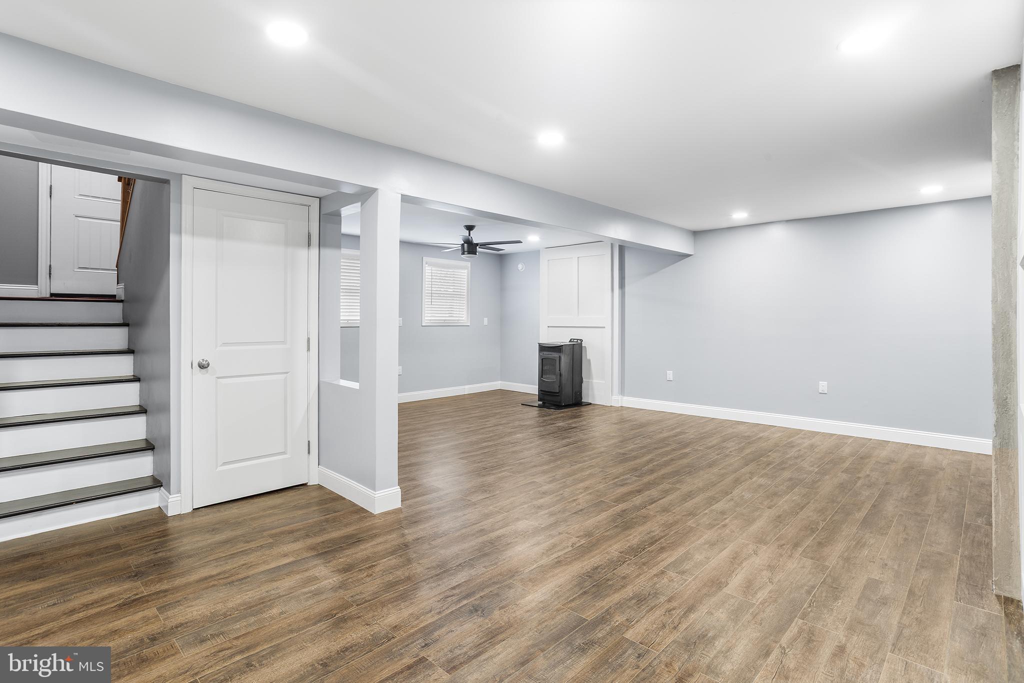 POTTSGROVE - Residential