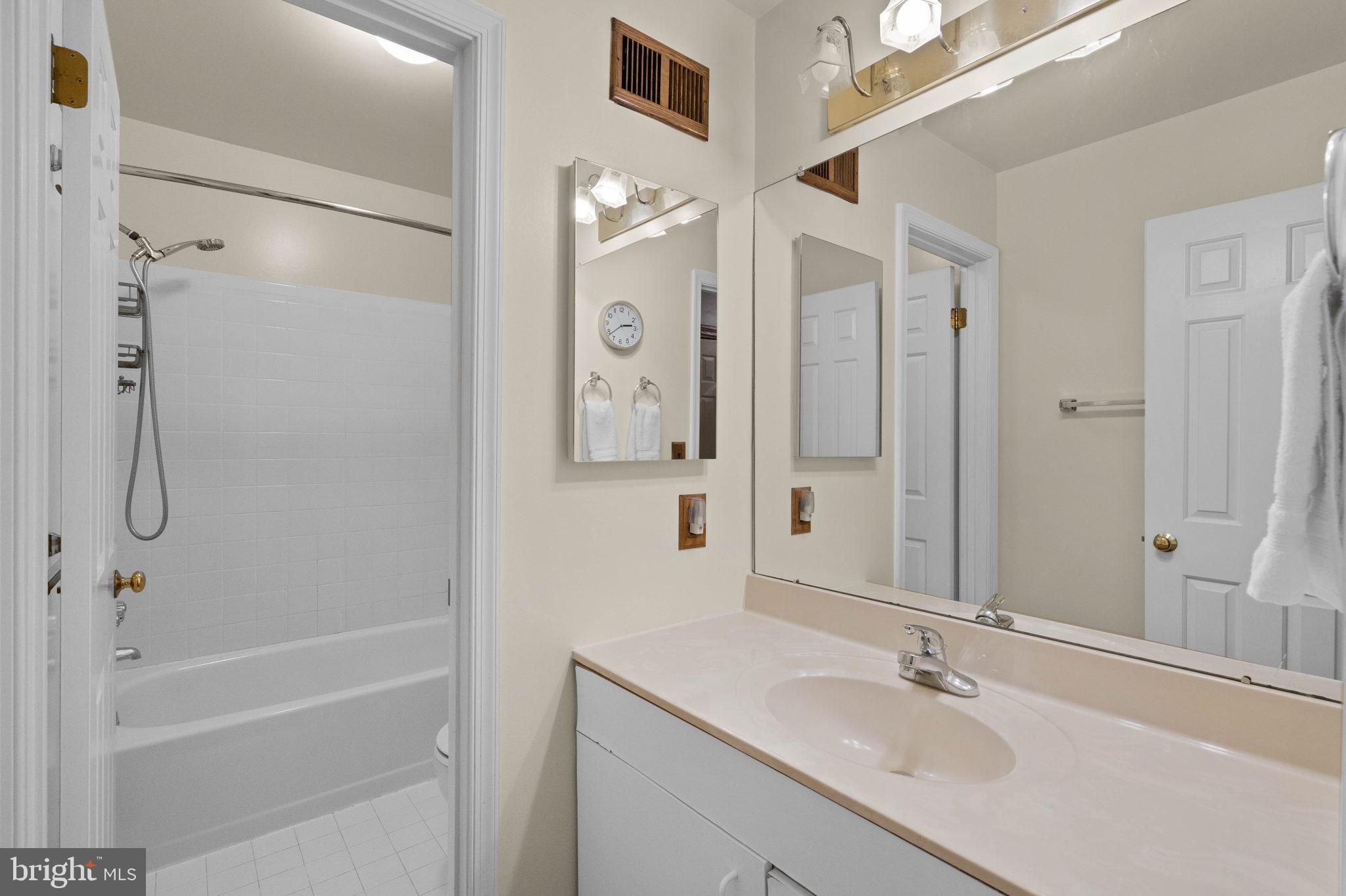 TIVOLI - Residential